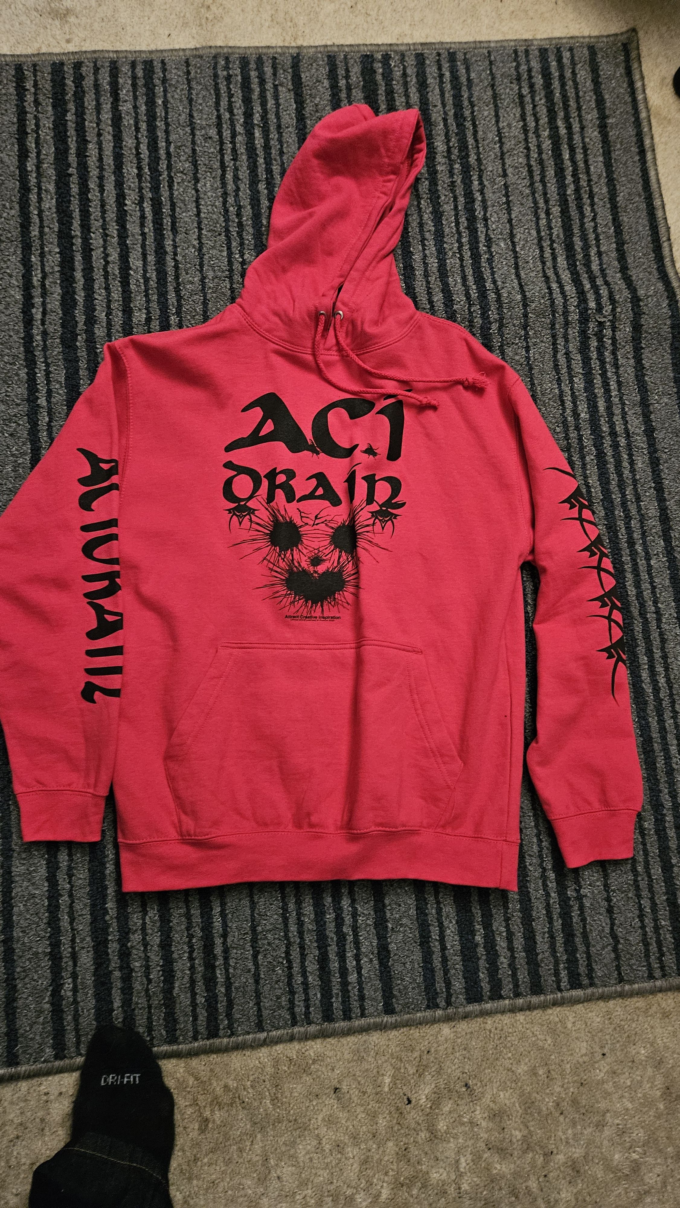 Other Bladee martyr tour hoodie Size US M / EU 48-50 / 2 - 3 Thumbnail