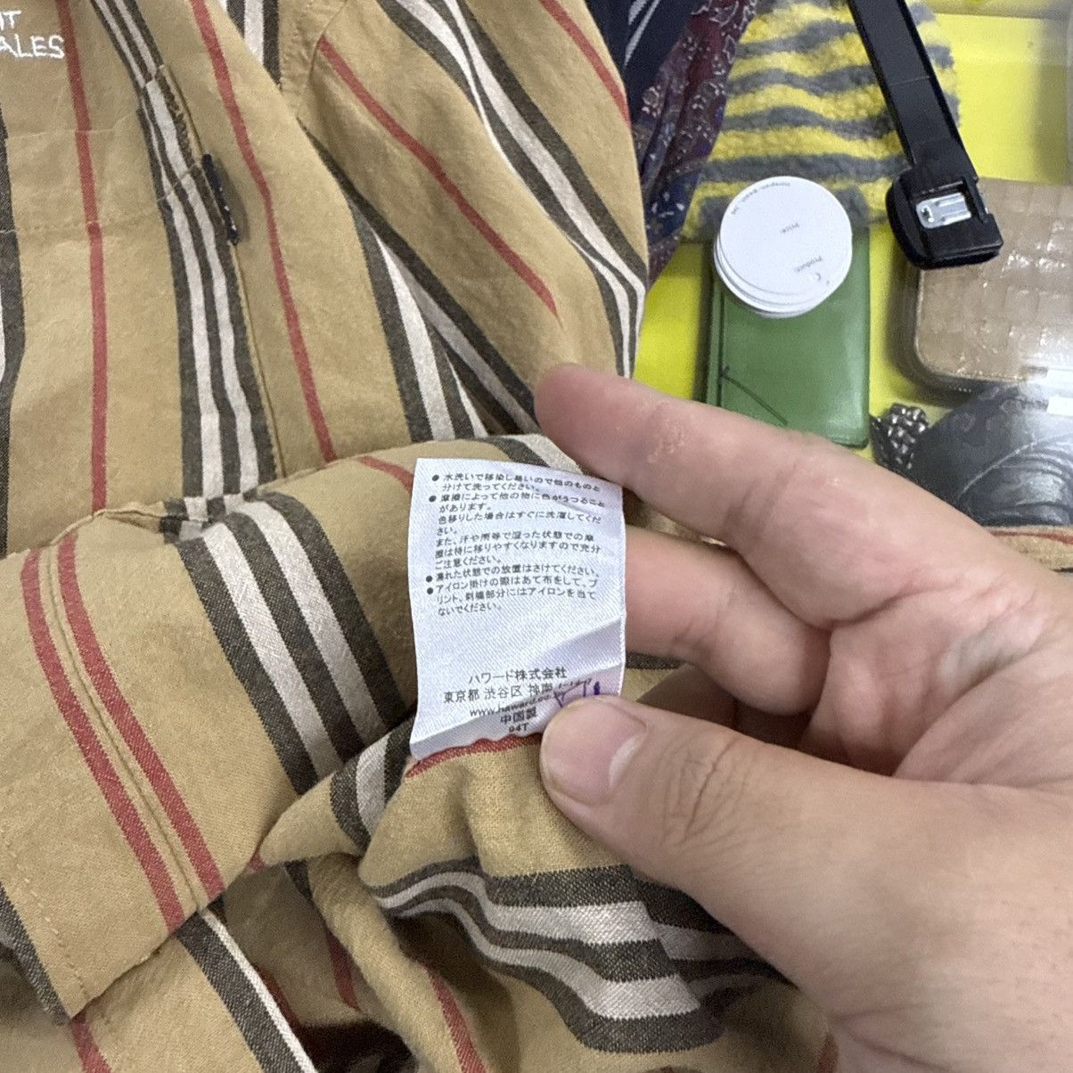 Japanese Brand Vintage Mark Gonzales Burberry Ripoff Button Up Shirt Size US M / EU 48-50 / 2 - 12 Thumbnail