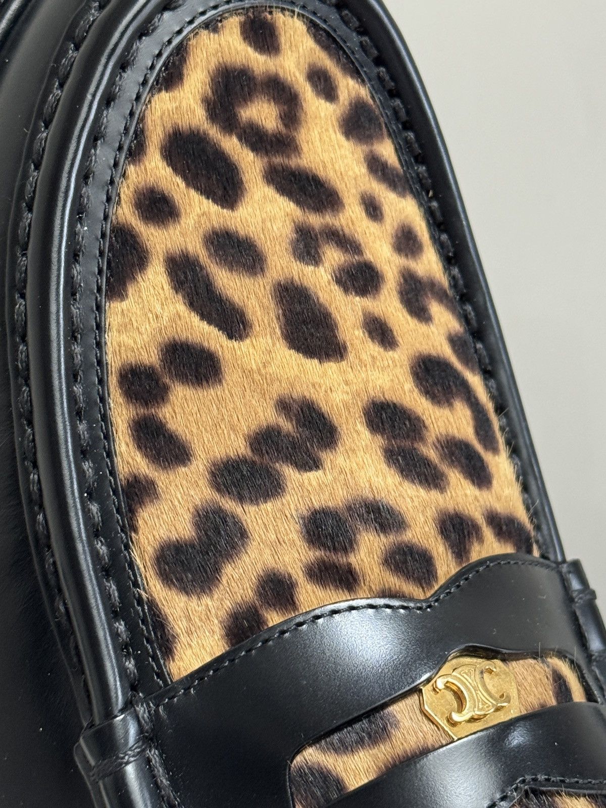 Celine Celine Homme Black Leopard Print Triomphe Loafers EU42 Size US 9 / EU 42 - 10 Thumbnail