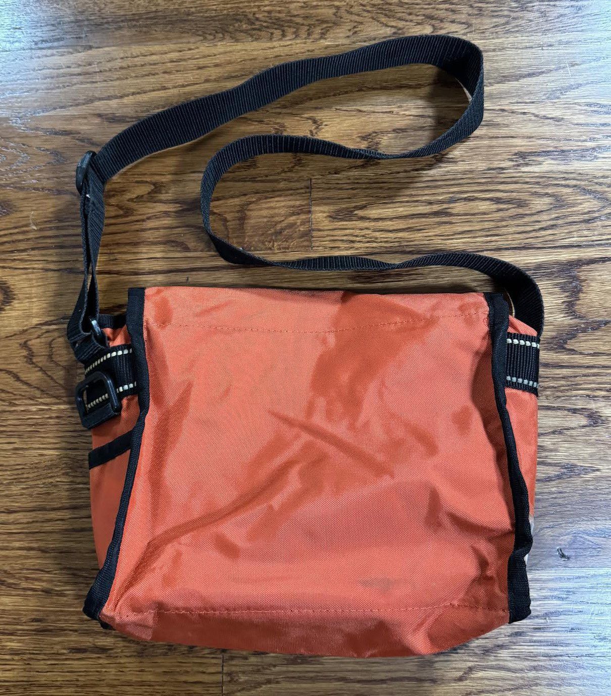 Old Navy Vintage Old Navy Mini Messenger Bag Size ONE SIZE - 3 Thumbnail