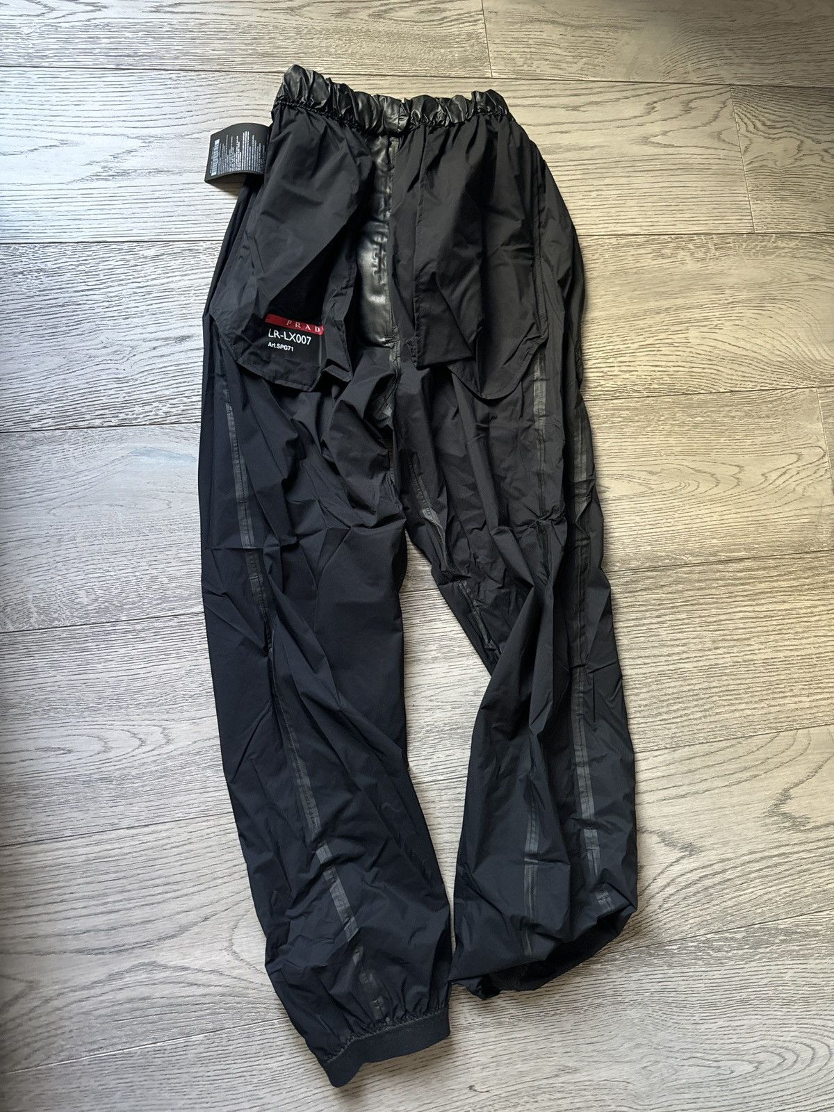Prada Prada Linea Rossa Light Nylon Pants Size US 32 / EU 48 - 10 Thumbnail