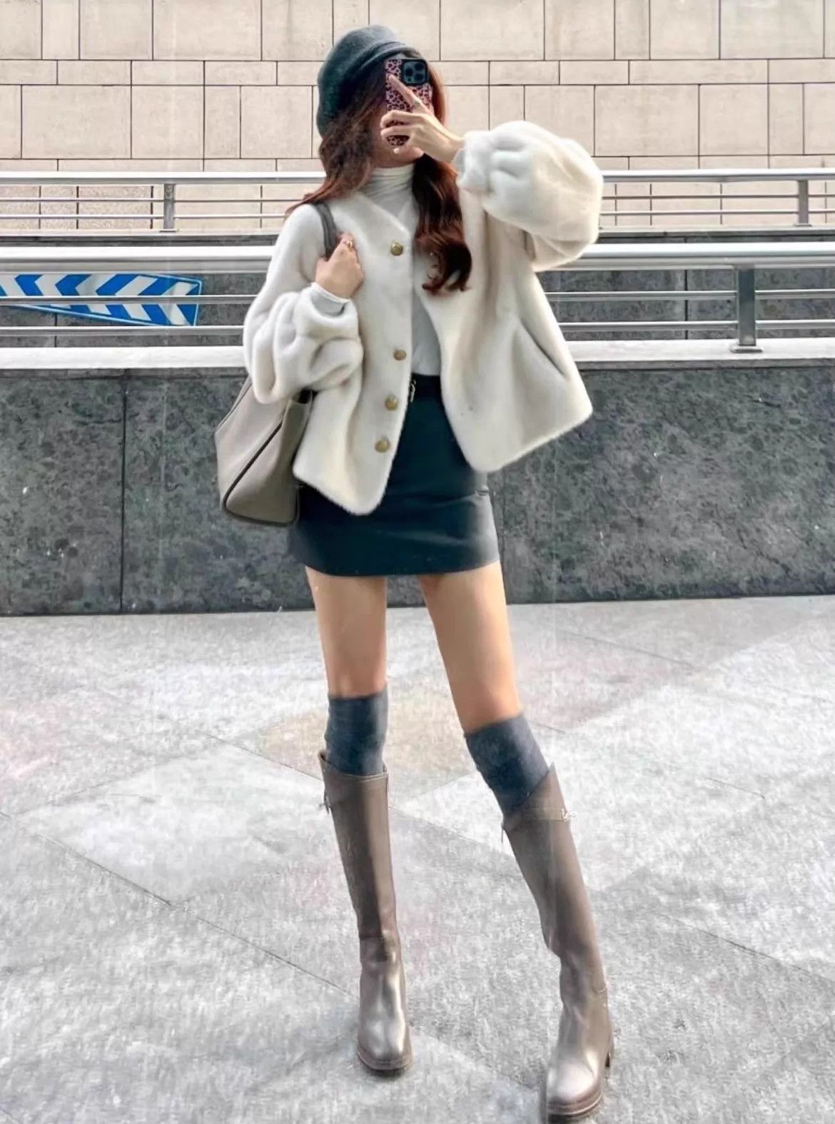 Hermes Hermes Kelly Buckle ElephantGrey Calfskin Knee-High Boot Size US 5 / IT 35 - 4 Thumbnail