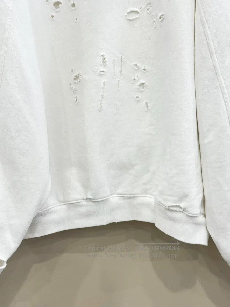 Balenciaga Balenciaga Destroyed print hooded sweatshirt Size US XS / EU 42 / 0 - 6 Thumbnail