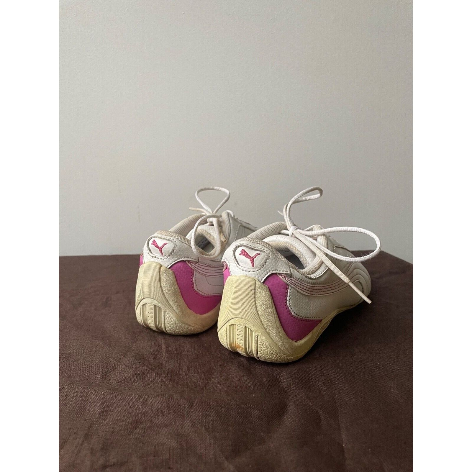 Puma Puma Vintage Y2K White Leather Flat Trainers Sneaker 8251AC Size US 7.5 / IT 37.5 - 3 Thumbnail