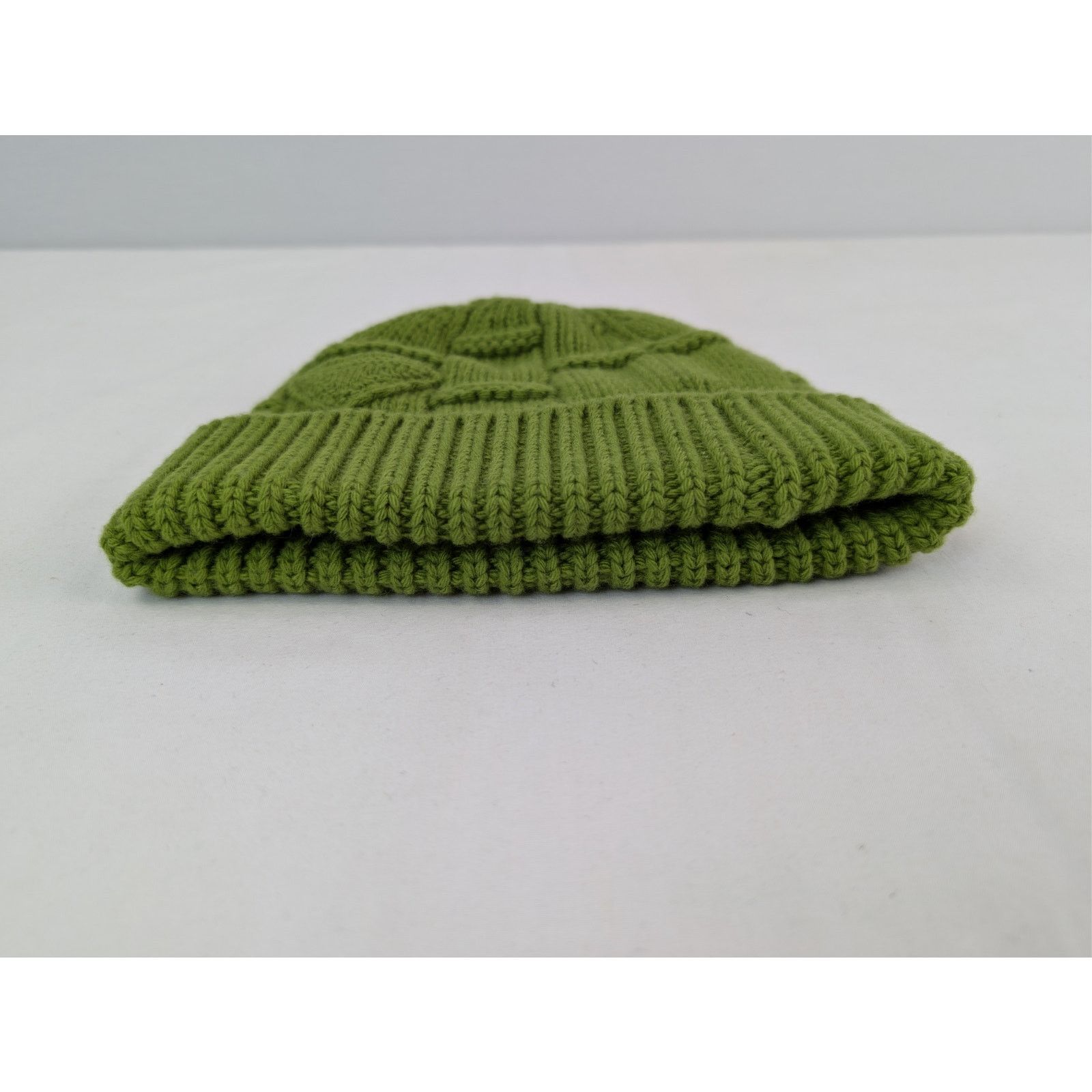 Prada o1rshd1 Size: M / Beanie Cap / Hat in Green Size ONE SIZE - 4 Thumbnail