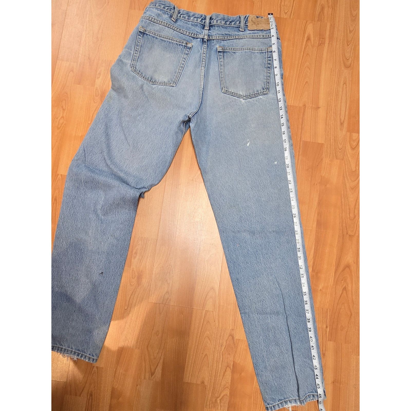 Eddie Bauer Eddie Baur Jeans 36x36 Light Wash Denim Natural Distressing Size US 36 / EU 52 - 14 Thumbnail