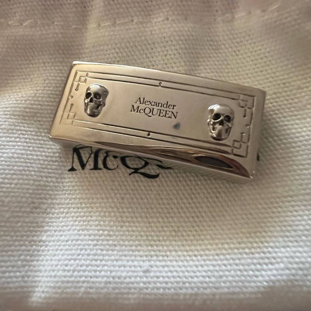 Alexander McQueen ALEXANDER MCQUEENMade In Italy Signature Sneaker Charm Size ONE SIZE - 1 Thumbnail