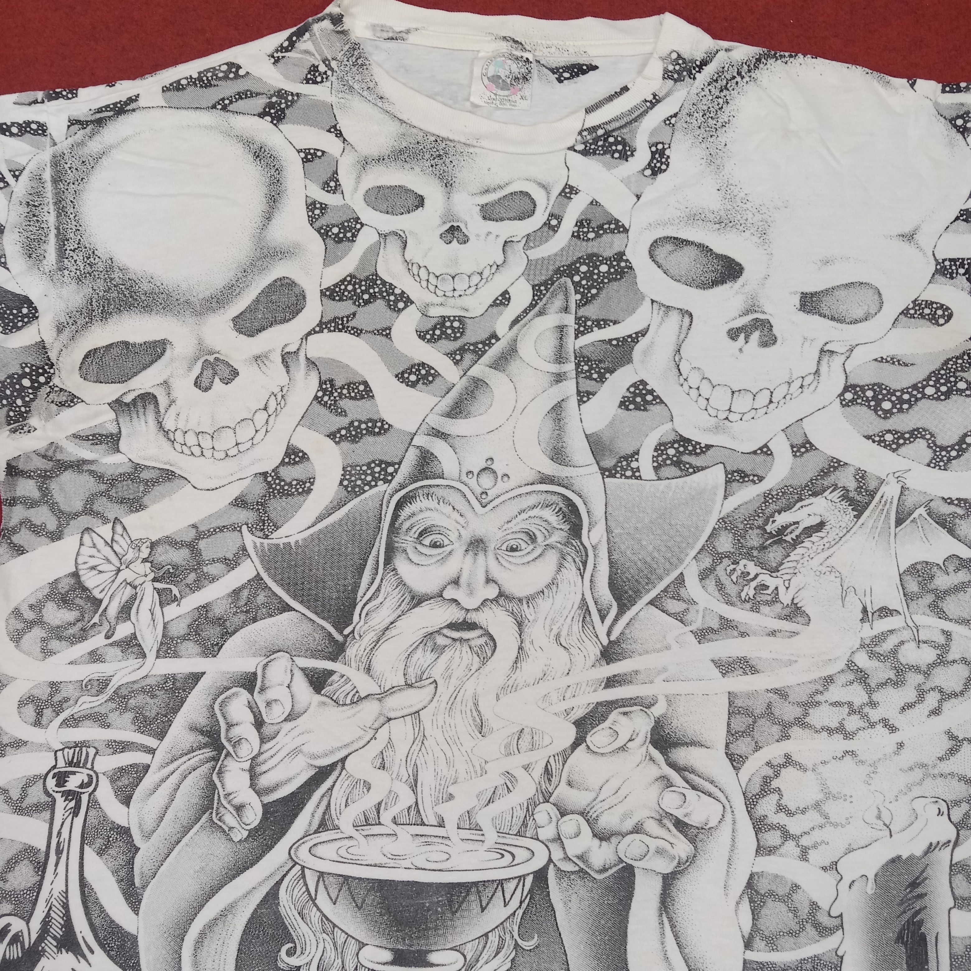 Vintage Witch Wizard Skulls Design Rock Punk Style Vintage Tshirt Size US XL / EU 56 / 4 - 2 Thumbnail