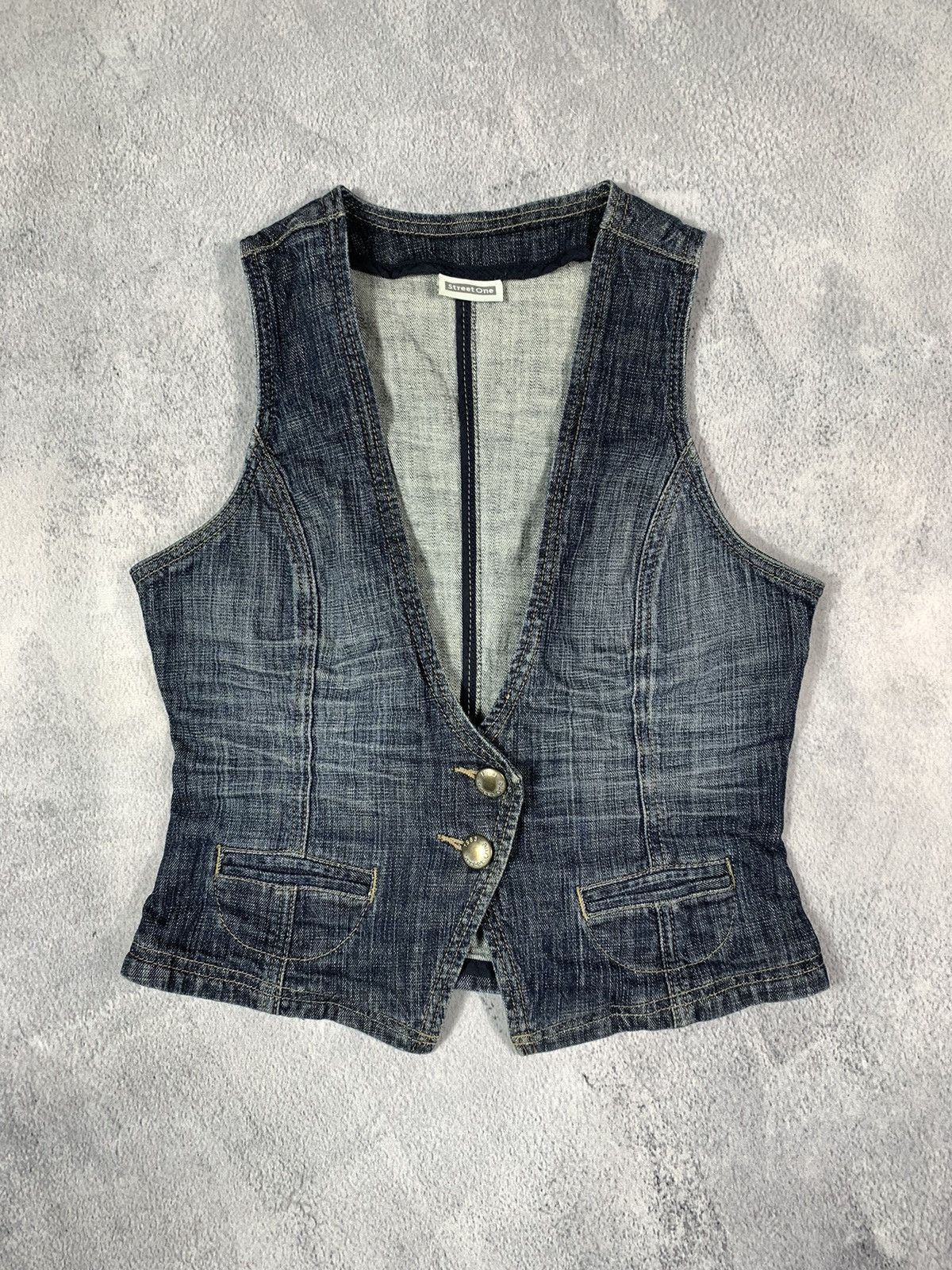 Japanese Brand × Vintage Vintage 90s Denim Japanese vest tank top streetwear UK 12 Size M / US 6-8 / IT 42-44 - 1 Thumbnail