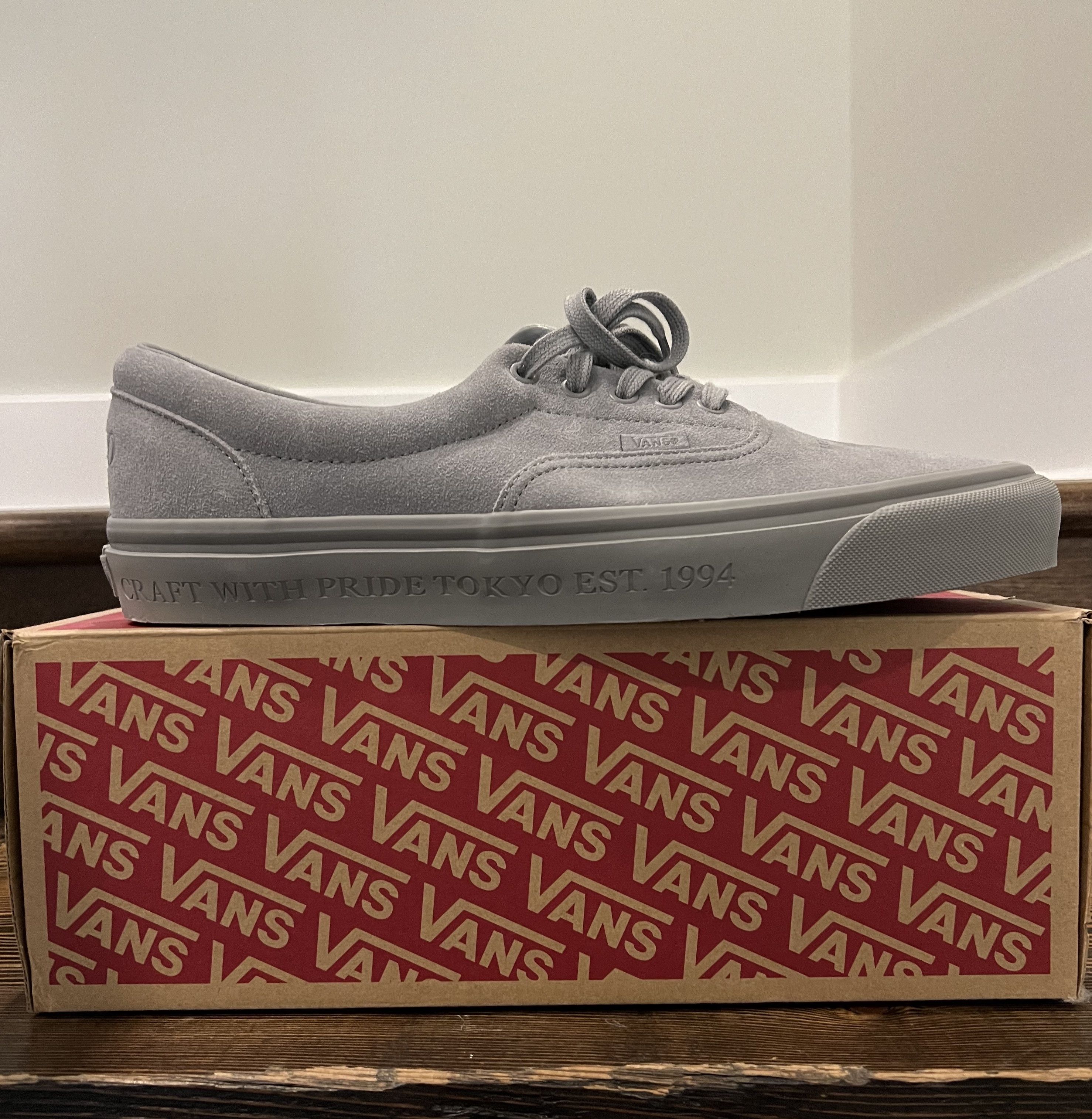 Vans era cheap light grey