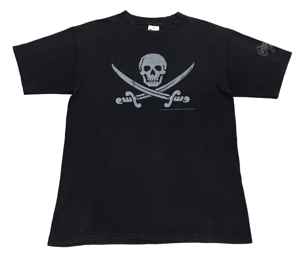 image of Made In USA x Movie Vintage Action Movie Cutthoard Island T-Shirt 1996S in Black (Size Medium)