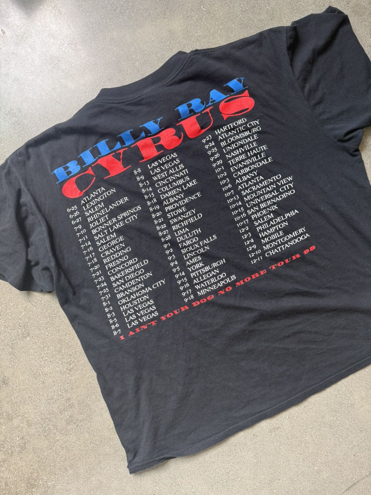Vintage VINTAGE 1993 Billy Ray Cyrus Tour T-shirt Size US M / EU 48-50 / 2 - 3 Thumbnail