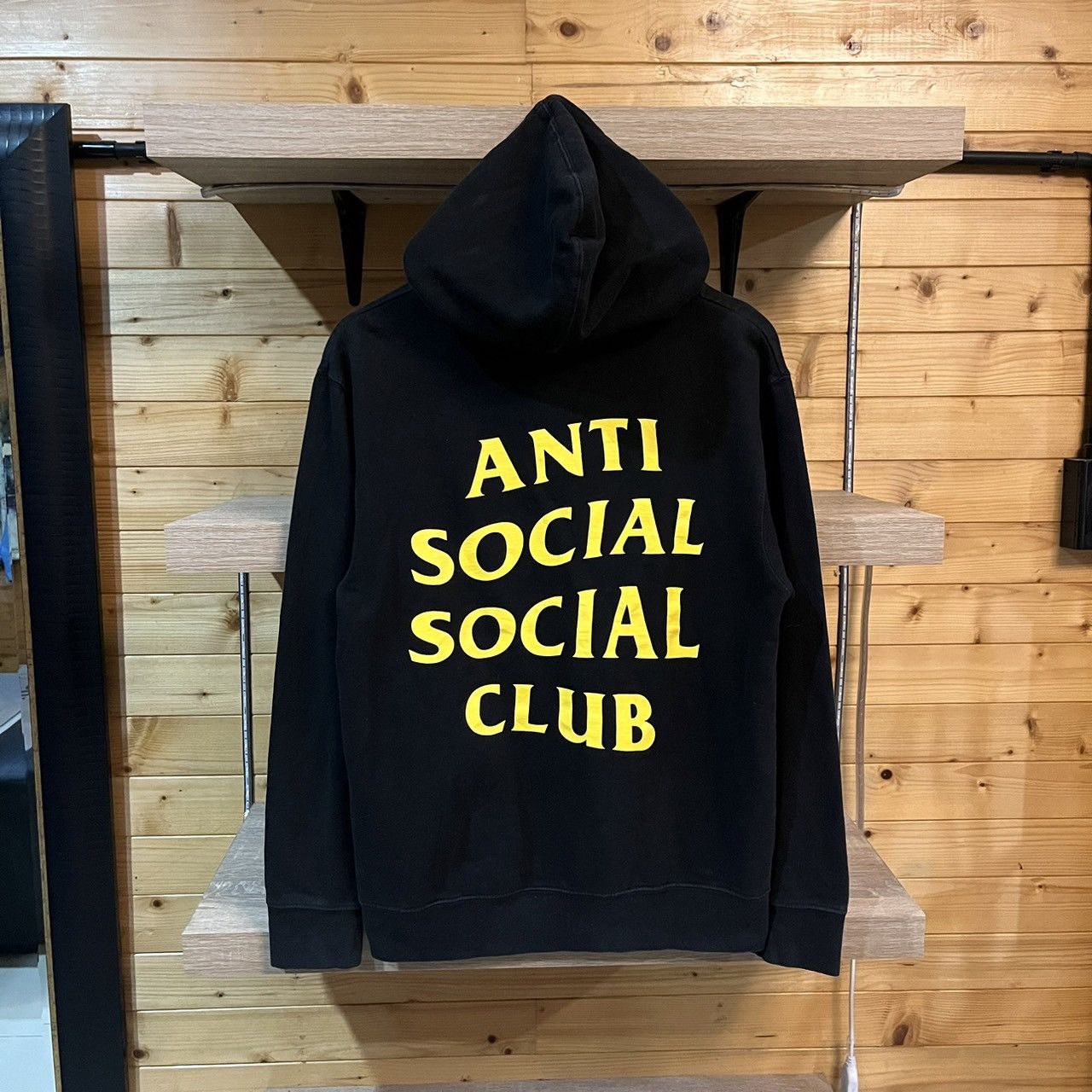 Anti Social Social Club ASSC 'HMU' Smiley Face Yellow on Black Hoodie Sweatshirt Size US S / EU 44-46 / 1 - 2 Thumbnail