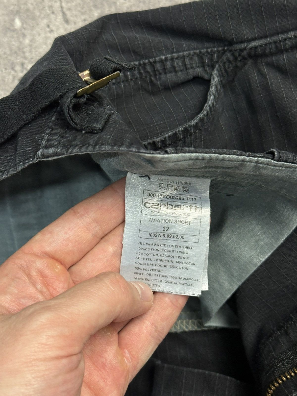 Carhartt × Vintage Vintage Carhartt Aviation Cargo Shorts Distressed Black Y2K Size US 32 / EU 48 - 5 Thumbnail