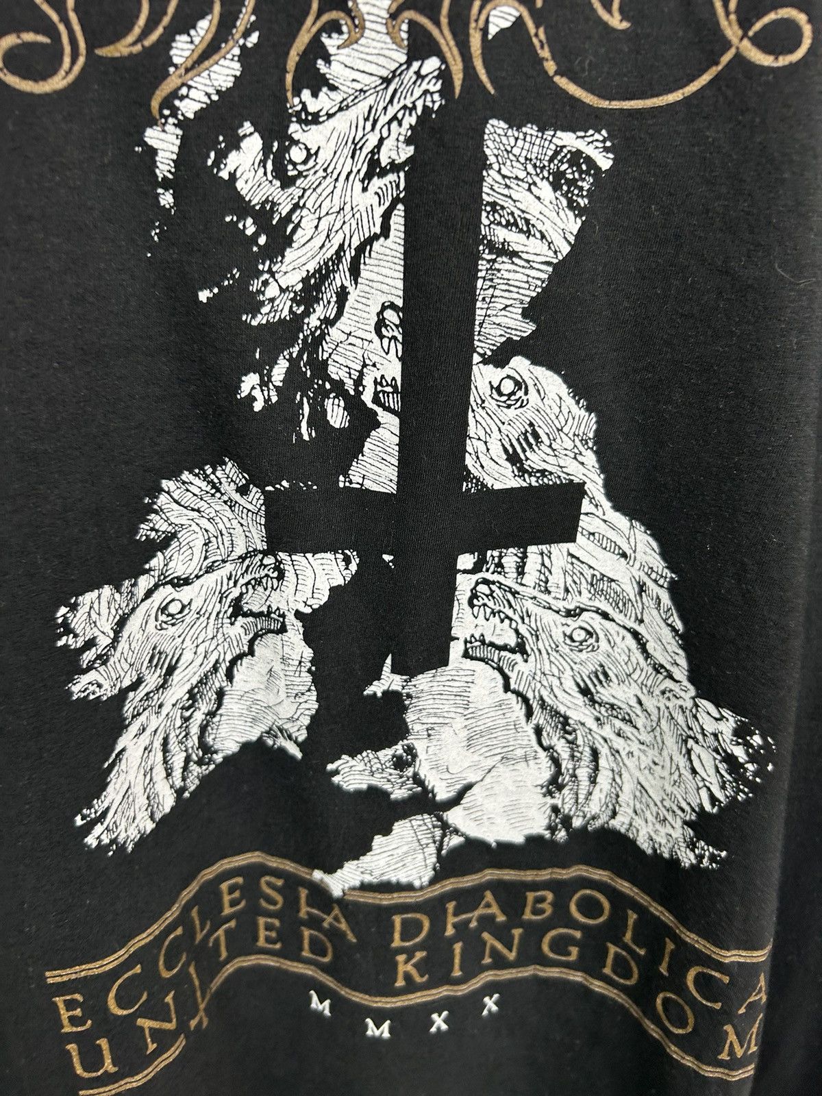 Band Tees Behemoth Ecclesia Diabolica American Band T shirt Size US XL / EU 56 / 4 - 9 Thumbnail