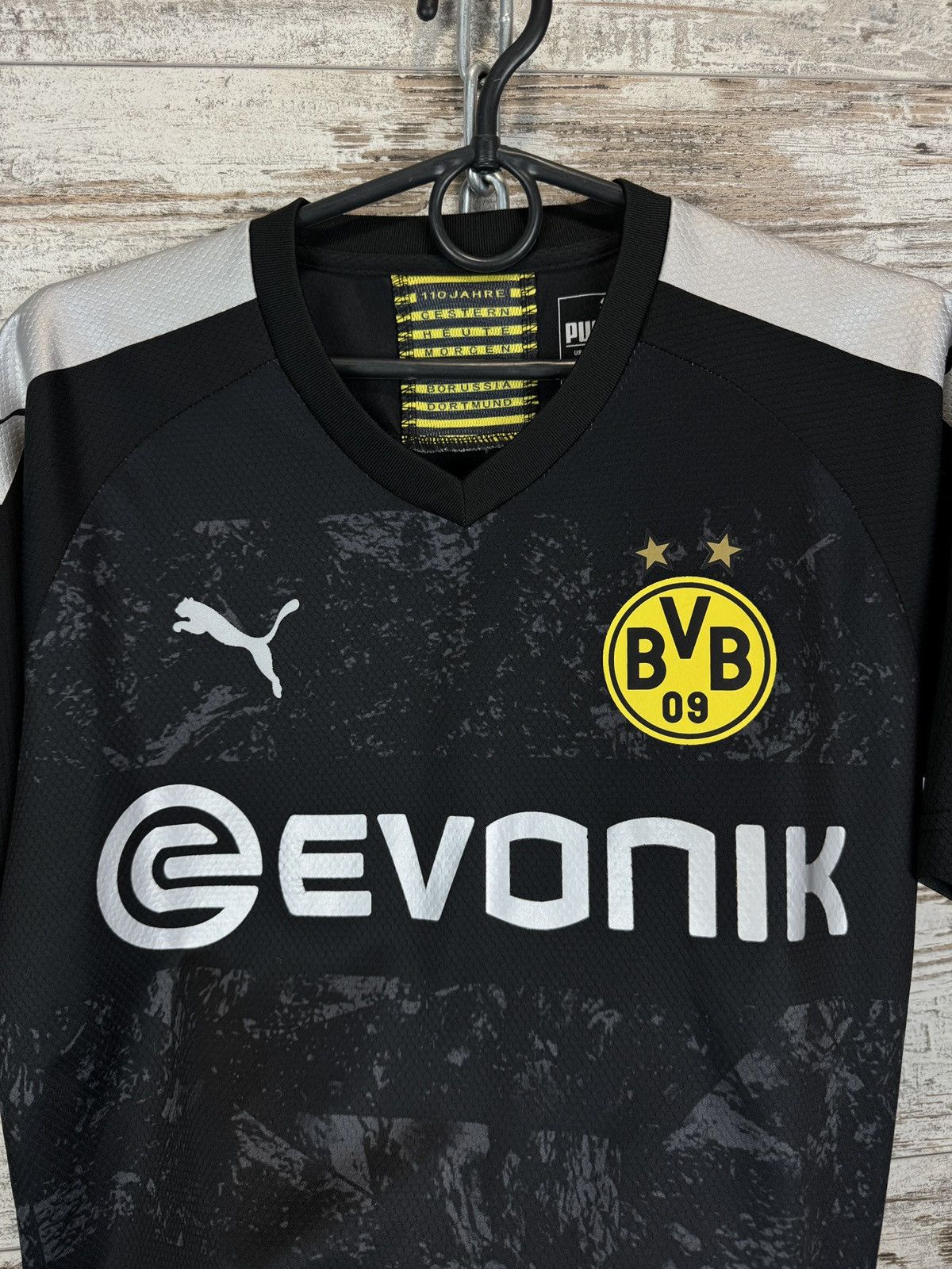 Puma × Vintage Mens Vintage Puma Borussia Dortmund T-shirt soccer jersey Size US M / EU 48-50 / 2 - 7 Thumbnail