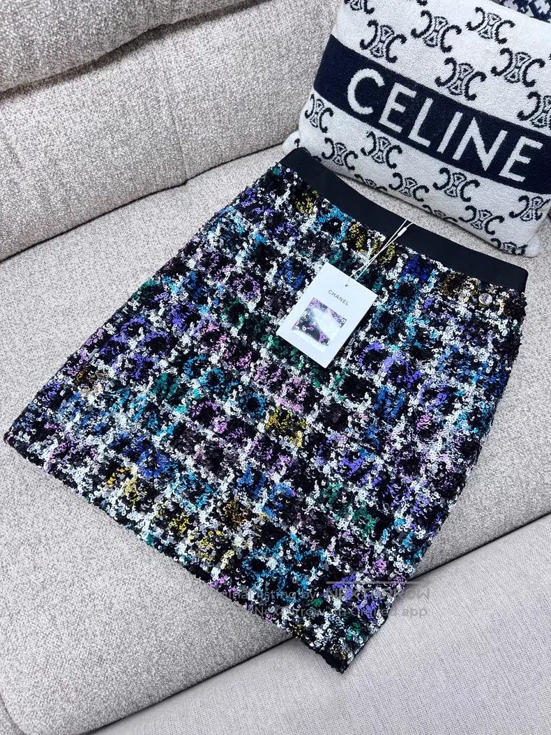 Chanel Chanel 22A show high-end handicraft workshop colour sequin Size 25" / US 0 / IT 36 - 2 Thumbnail