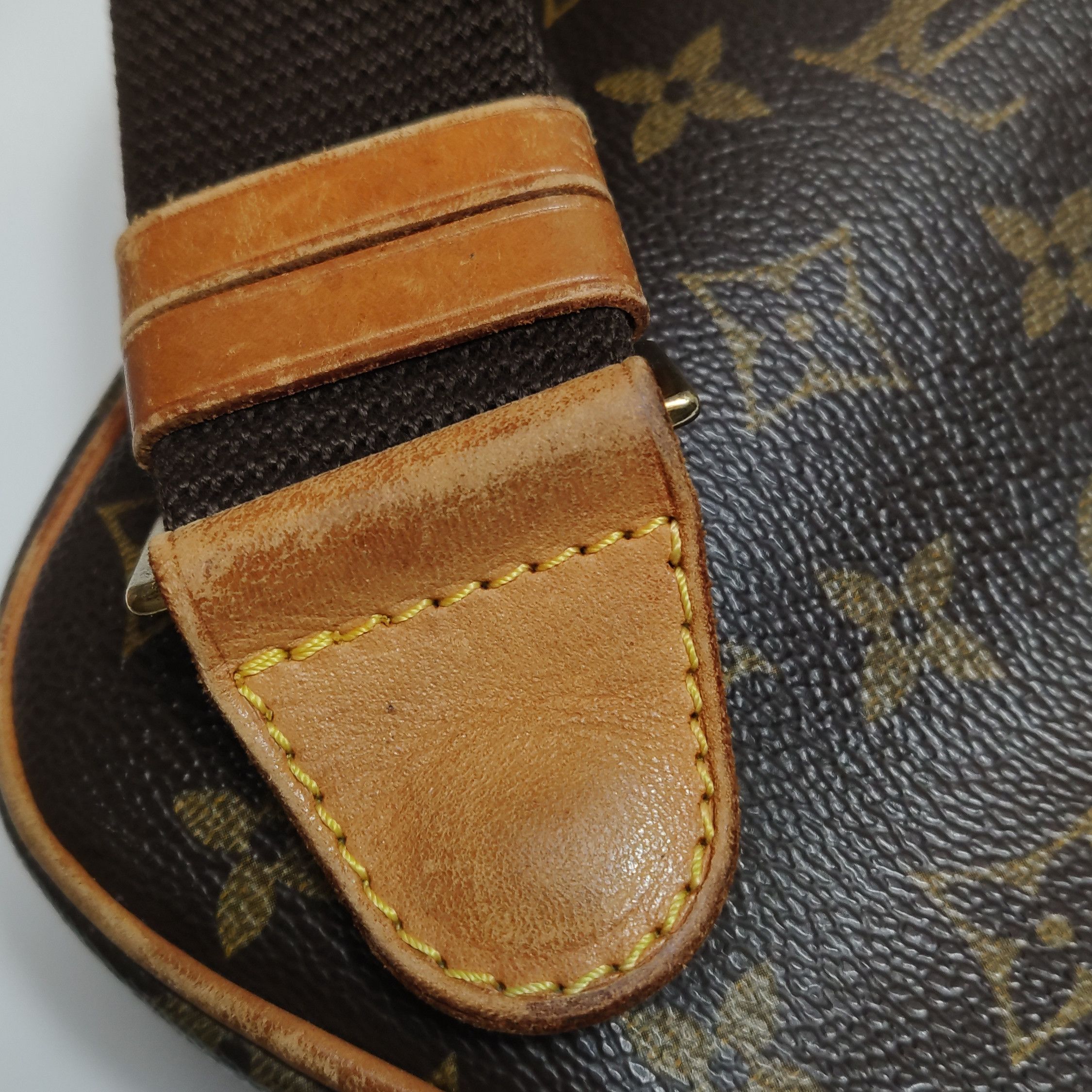 Louis Vuitton Louis Vuitton (LV) Gange vegetable tanned leather Monogram Size ONE SIZE - 5 Thumbnail