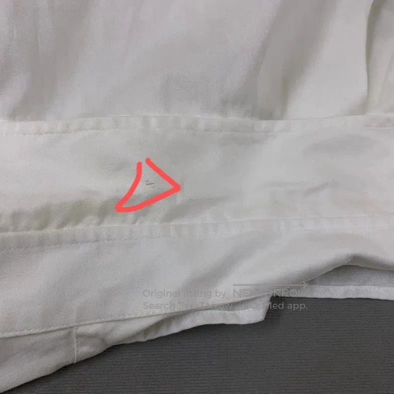 Louis Vuitton Louis Vuitton 24 Pearl Button Logo Shirt. Size US XS / EU 42 / 0 - 8 Thumbnail