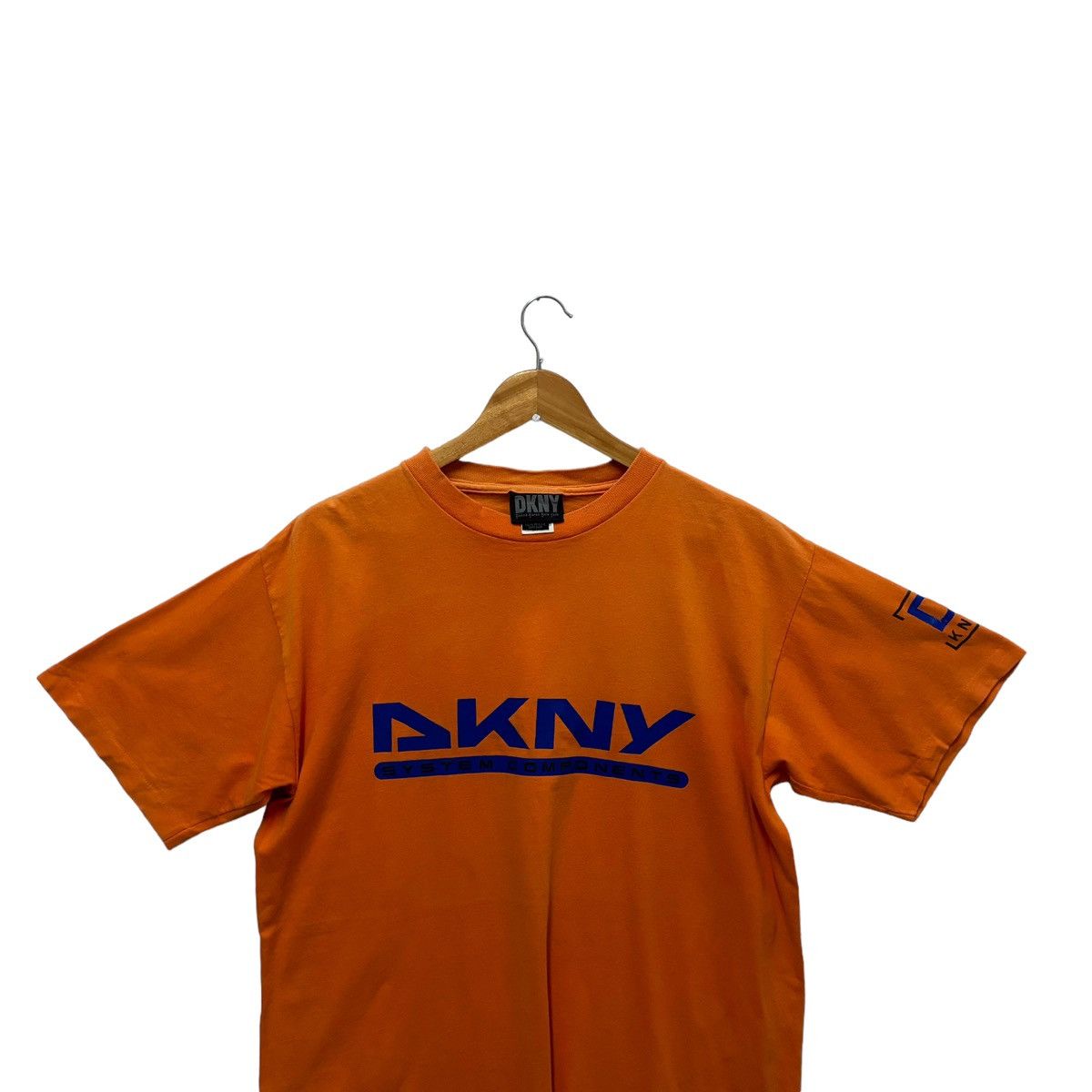 DKNY × Vintage Vintage DKNY Graphic Printed Spellout Tshirt Size US L / EU 52-54 / 3 - 7 Thumbnail