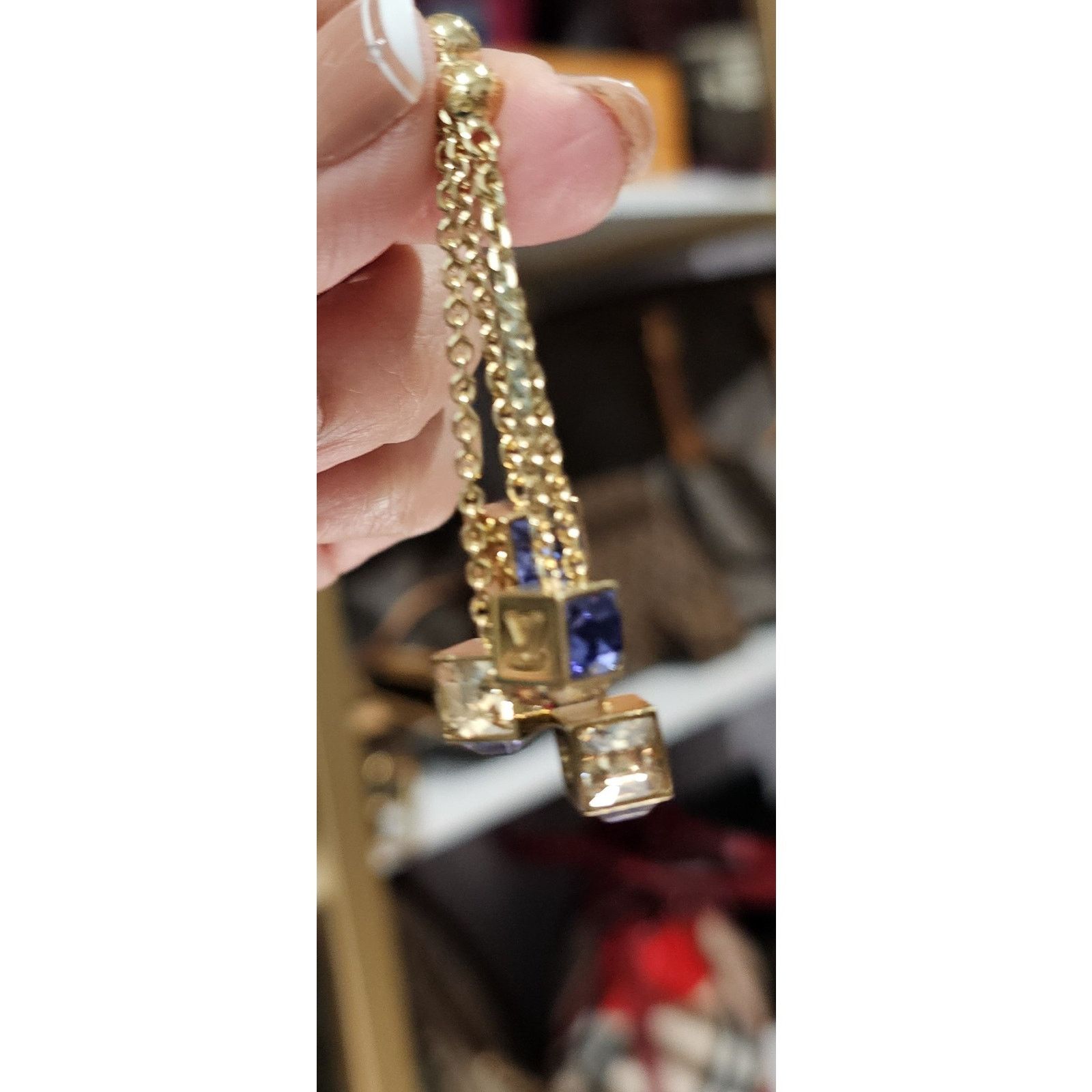 Louis Vuitton LOUIS VUITTON DANGLING CRYSTAL GAMBLE CUBE EARRINGS Size ONE SIZE - 3 Thumbnail