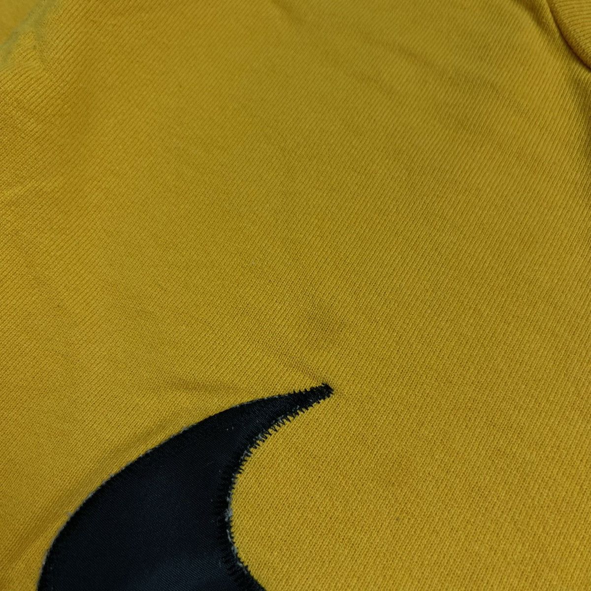 Nike 90s Nike Big Central Swoosh Vintage Y2K Sweatshirt Size US M / EU 48-50 / 2 - 5 Thumbnail