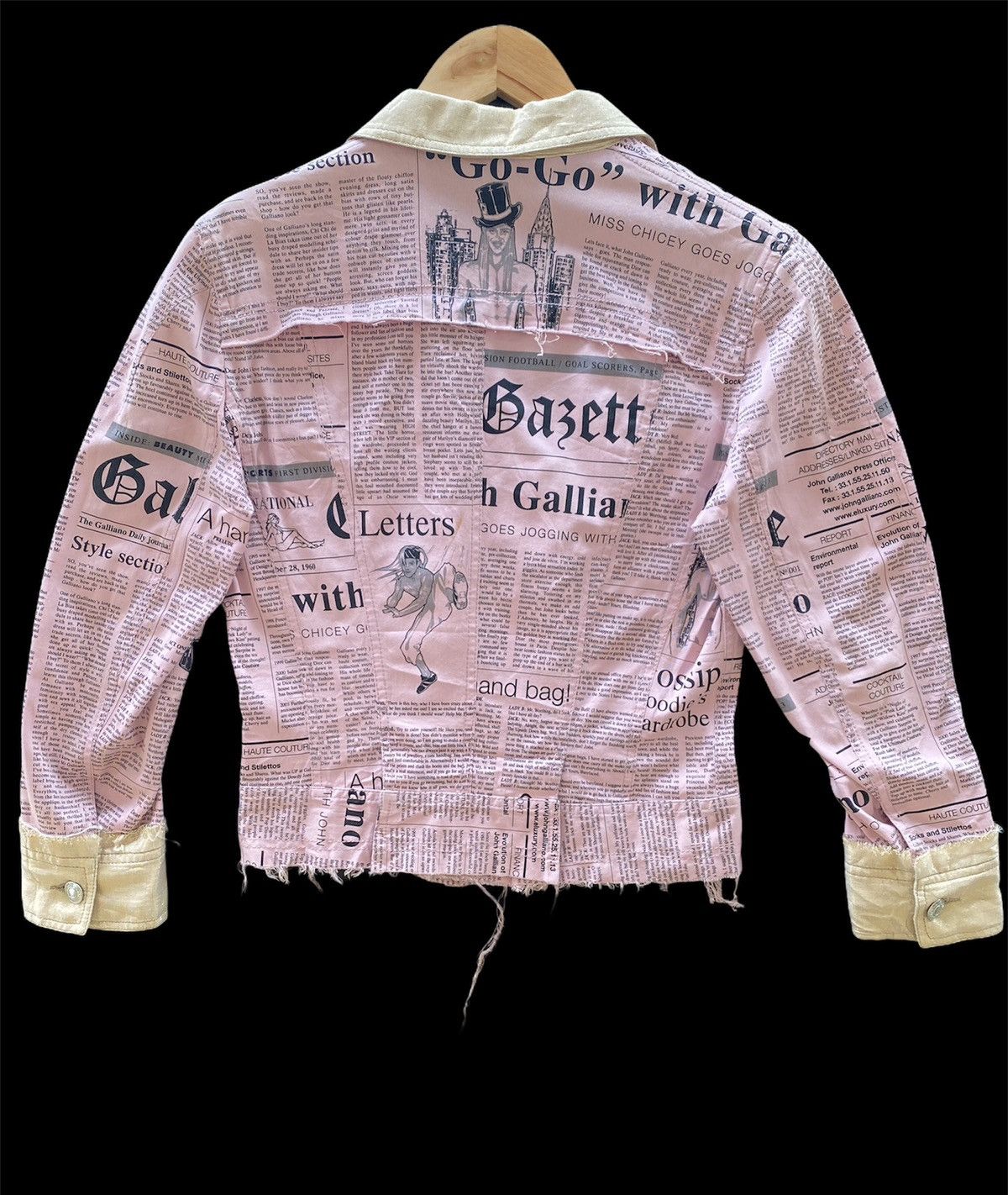 John Galliano John Galliano Gazette Newspaper SS2005 Double Breast Jacket Size S / US 4 / IT 40 - 5 Thumbnail