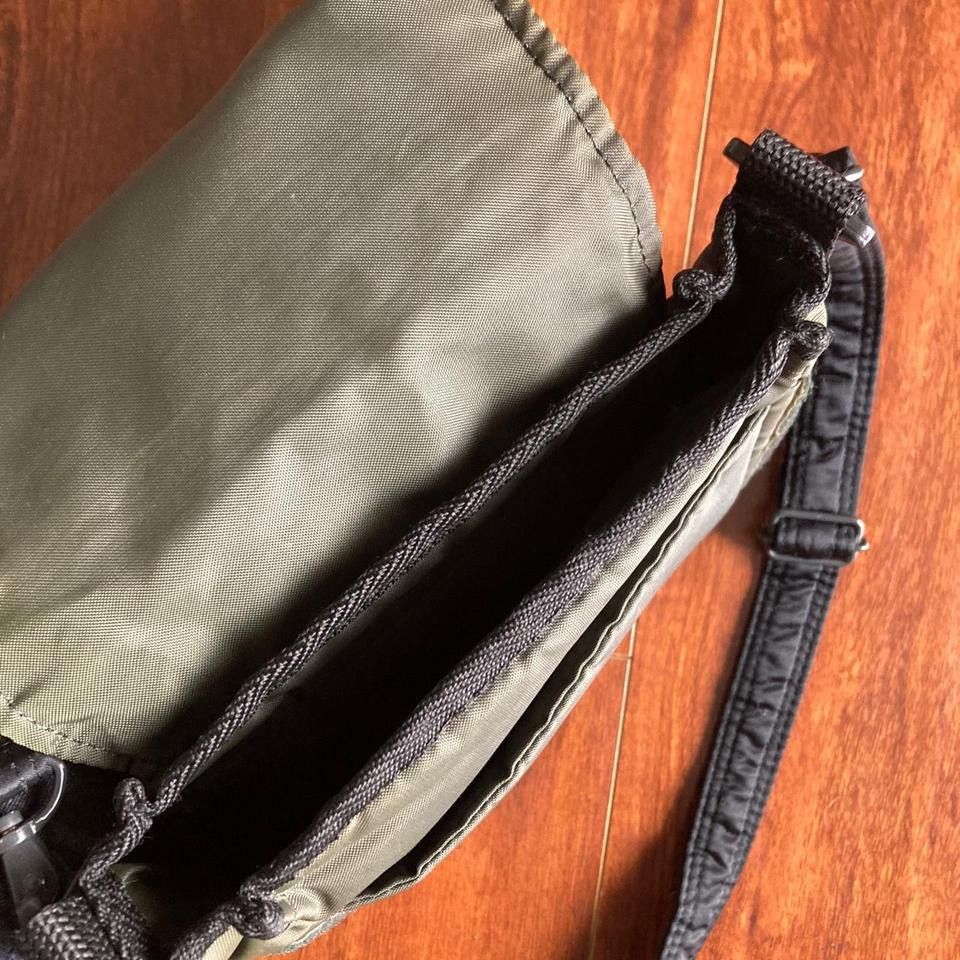 Final Home × Issey Miyake Final Home deformation sling bag Size ONE SIZE - 5 Thumbnail