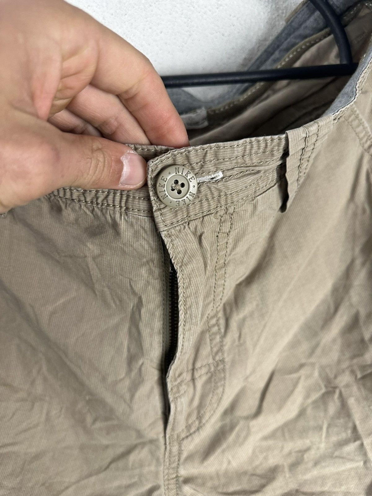 Nike Vintage Nike Y2K Style Cargo Shorts Size US 33 - 8 Thumbnail
