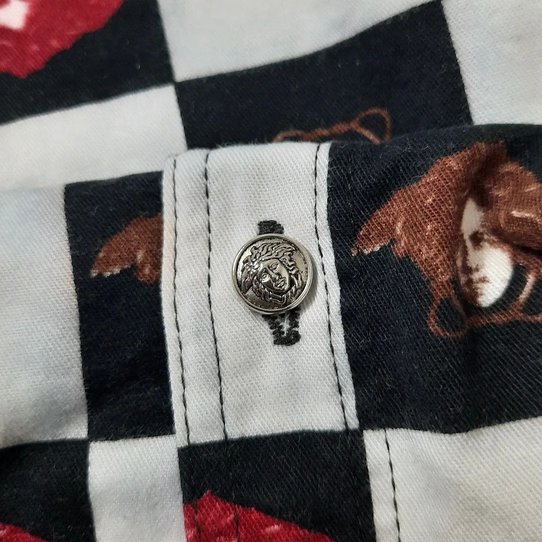 Versace × Versace Jeans Couture 90s Versace Jeans Couture Medusa Head Oversize Shirt Size US L / EU 52-54 / 3 - 4 Thumbnail