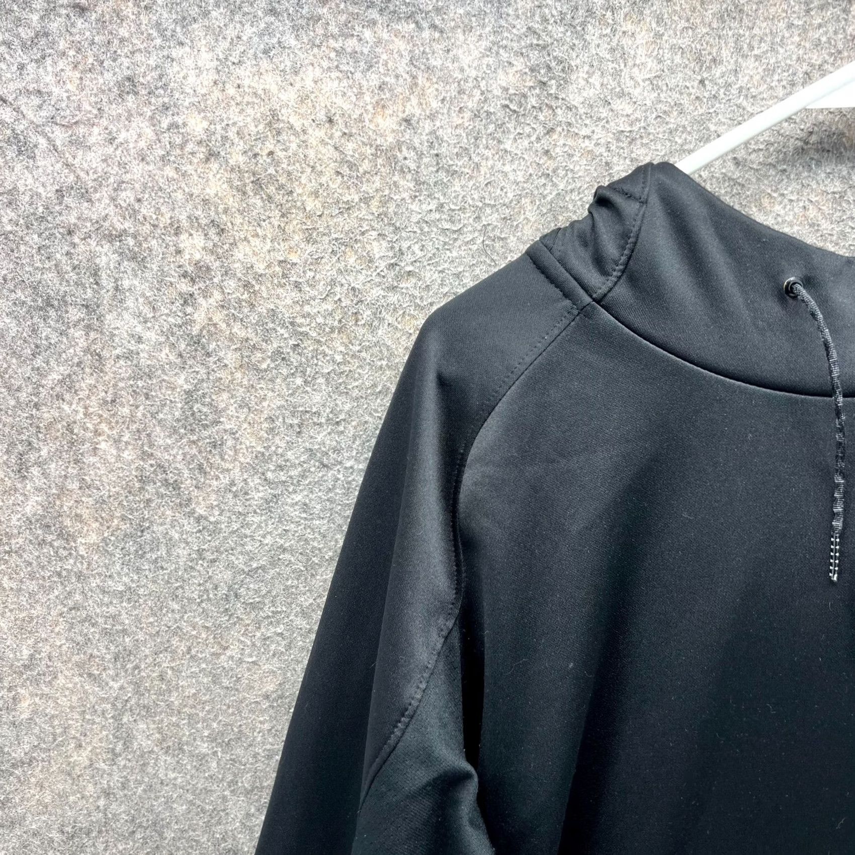 Nike VINTAGE Nike Hoodie Mens Large Black Pullover Athletic Wear Lebron James Therma Fit Size US L / EU 52-54 / 3 - 6 Thumbnail