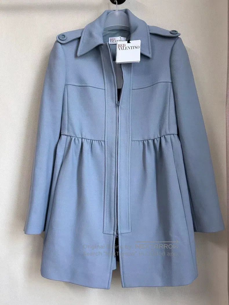 Valentino Valentino coat Size S / US 4 / IT 40 - 1 Thumbnail