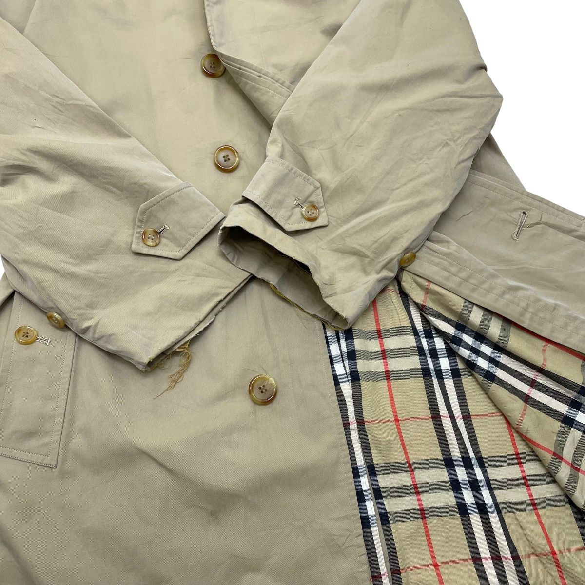 Burberry 🔥Burberry England NovaCheck SpeacillyMade For Maruzen Tokyo Size US M / EU 48-50 / 2 - 4 Thumbnail