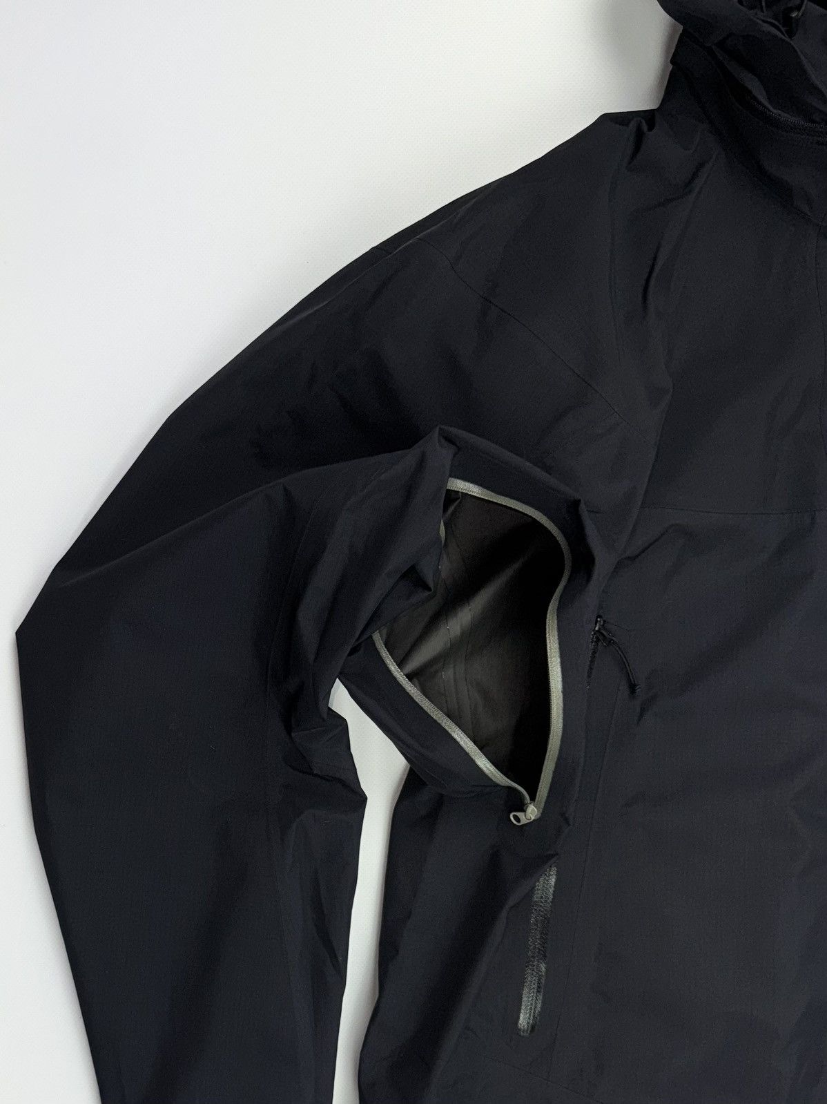 Arc'teryx Arcteryx Zeta SL gore tex Size US XL / EU 56 / 4 - 5 Thumbnail
