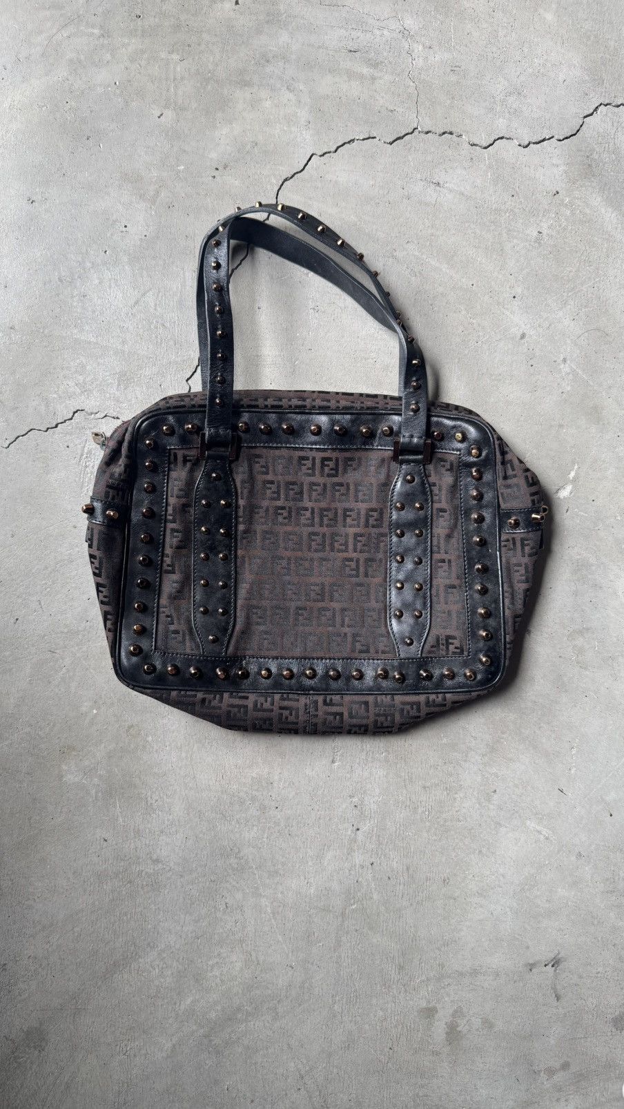 Fendi Fendi studded handbag Size ONE SIZE - 1 Thumbnail
