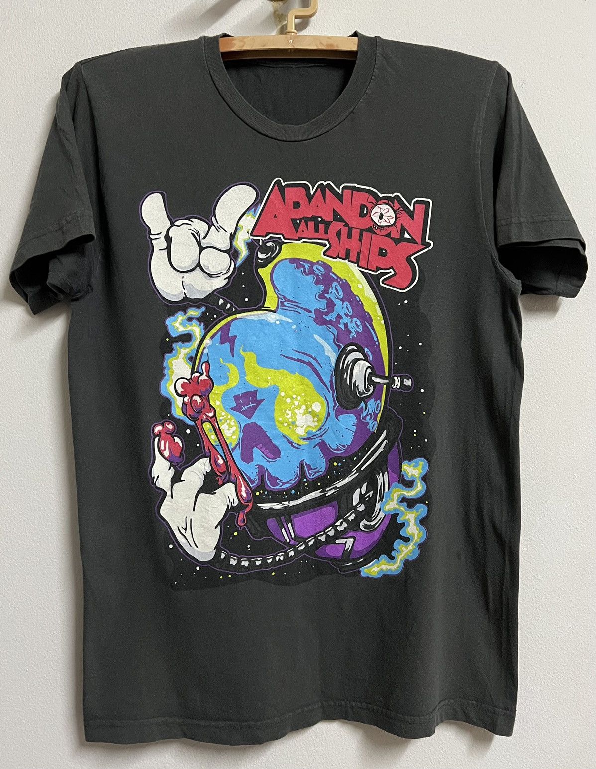Band Tees “Abandon All Ship” Skull Graphic Tee Y2K Fade Streetwear Size US M / EU 48-50 / 2 - 2 Thumbnail