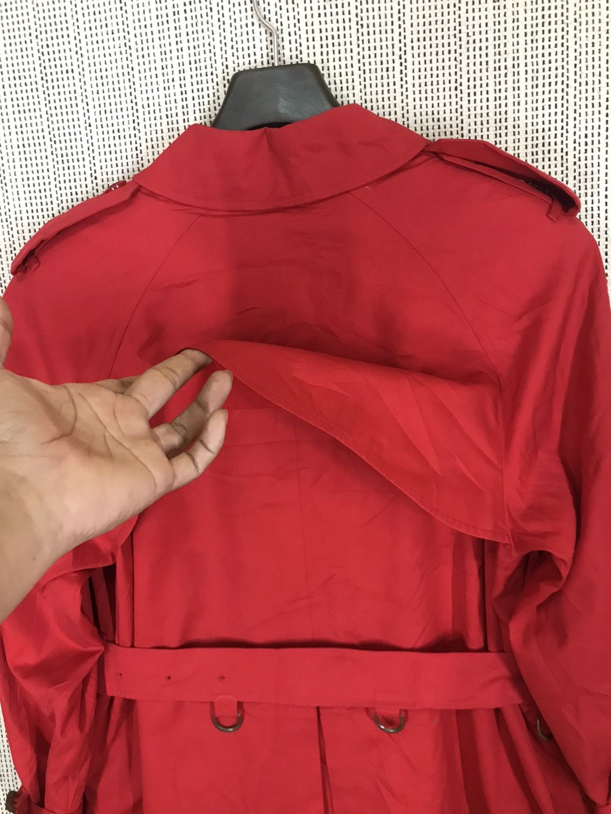 Burberry 🔥RARE COLOUR🔥BURBERRY TRENCH COAT RED NICE DESIGN Size US M / EU 48-50 / 2 - 13 Thumbnail