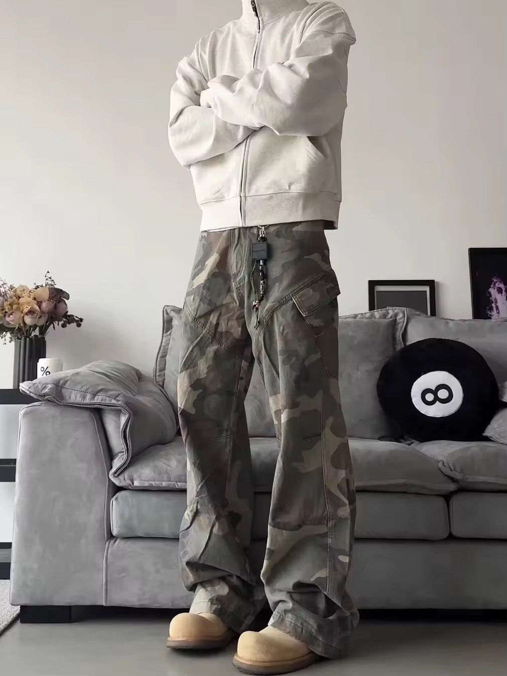 Japanese Brand Camo Cargo Wide Stacked Flare Pants Size US 30 / EU 46 - 4 Thumbnail