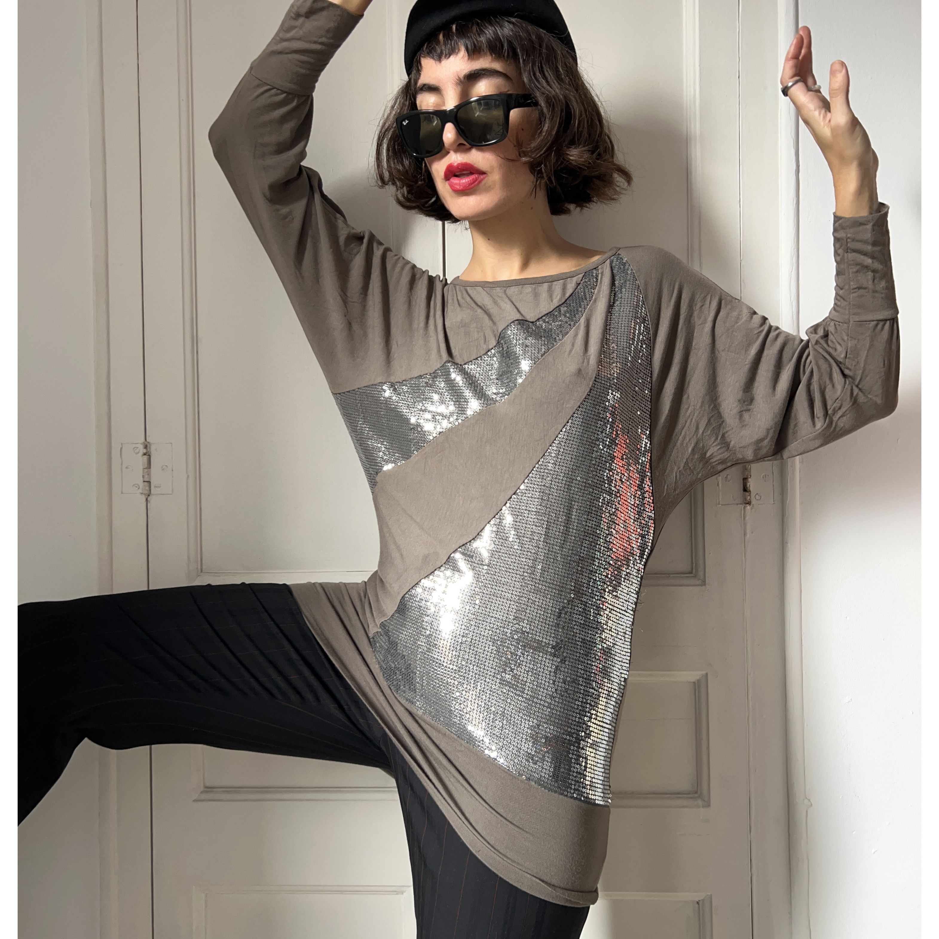Vintage Vintage Y2K Gray Striped Sequin Top Size ONE SIZE - 4 Thumbnail