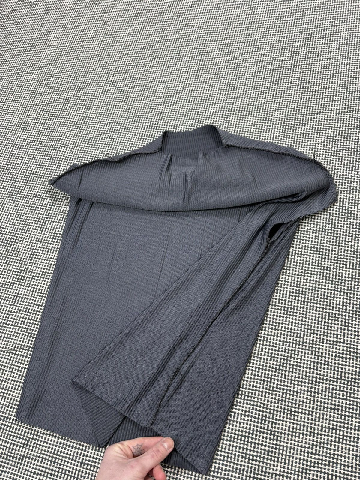 Japanese Brand Pleats please Issey Miyake style top t-shirt pleated fabric Size US S / EU 44-46 / 1 - 3 Thumbnail