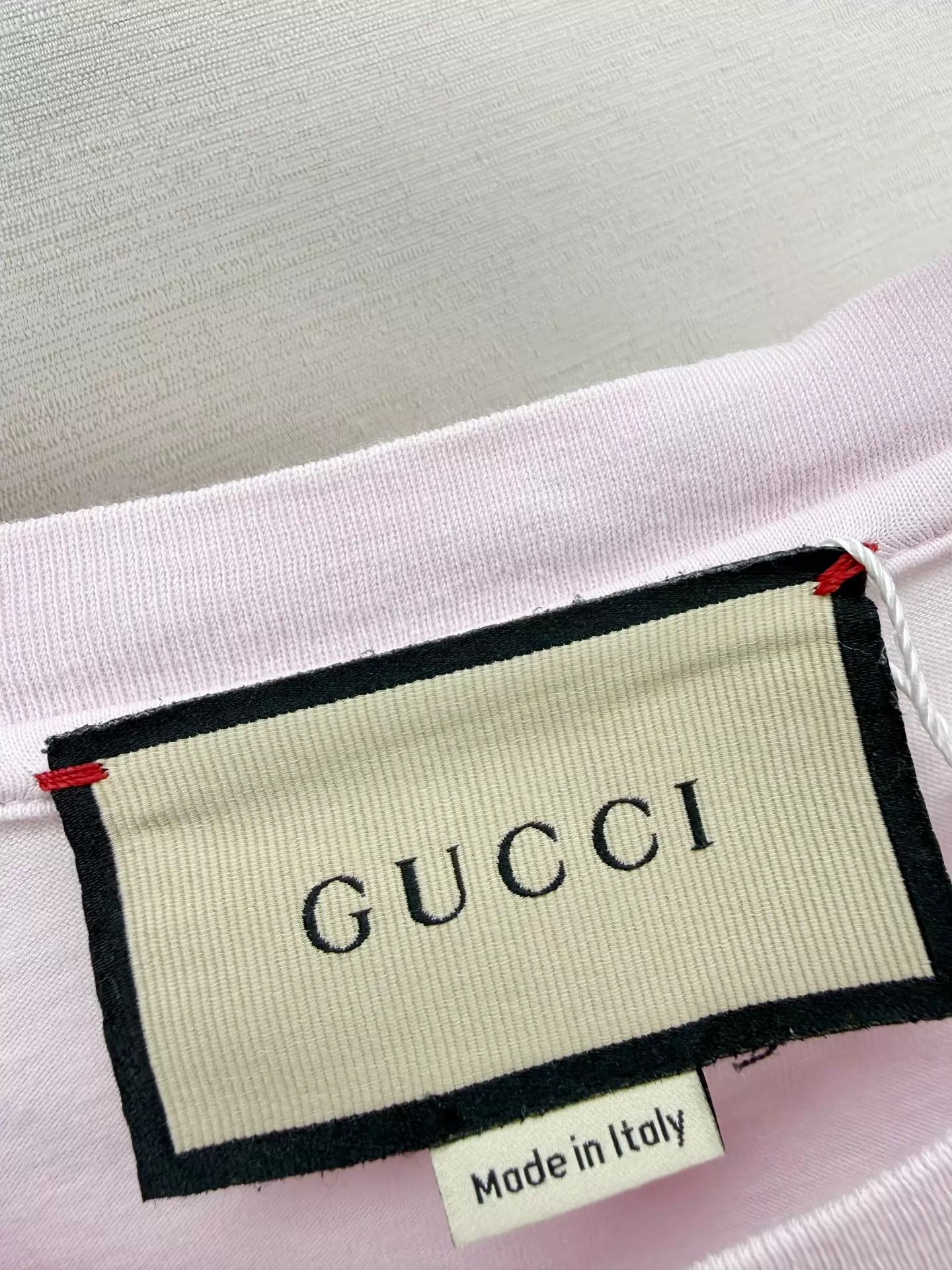 Gucci Gucci Authentic Short Sleeve T-Shirt M 2-3 Wears Size US M / EU 48-50 / 2 - 4 Thumbnail
