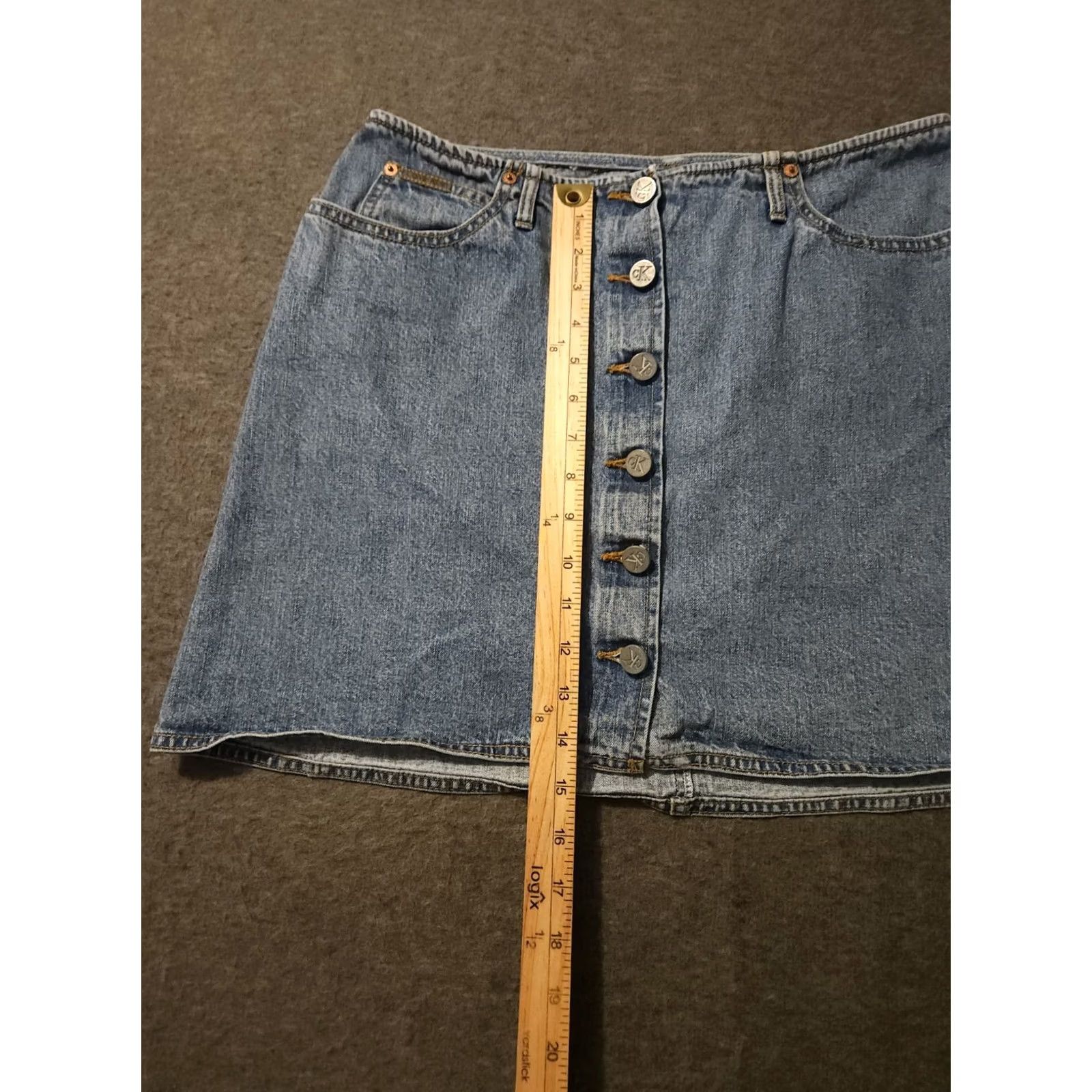 Calvin Klein VINTAGE Calvin Klein Denim Skirt Women's 12 Blue Button Up Mini 90s Y2K USA Women Size 34" / US 12 / IT 48 - 4 Thumbnail