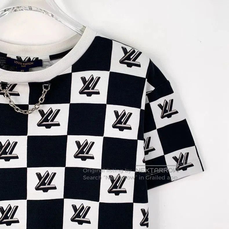 Louis Vuitton Louis Vuitton Black Checkerboard Print T-Shirt. Size US XS / EU 42 / 0 - 3 Thumbnail