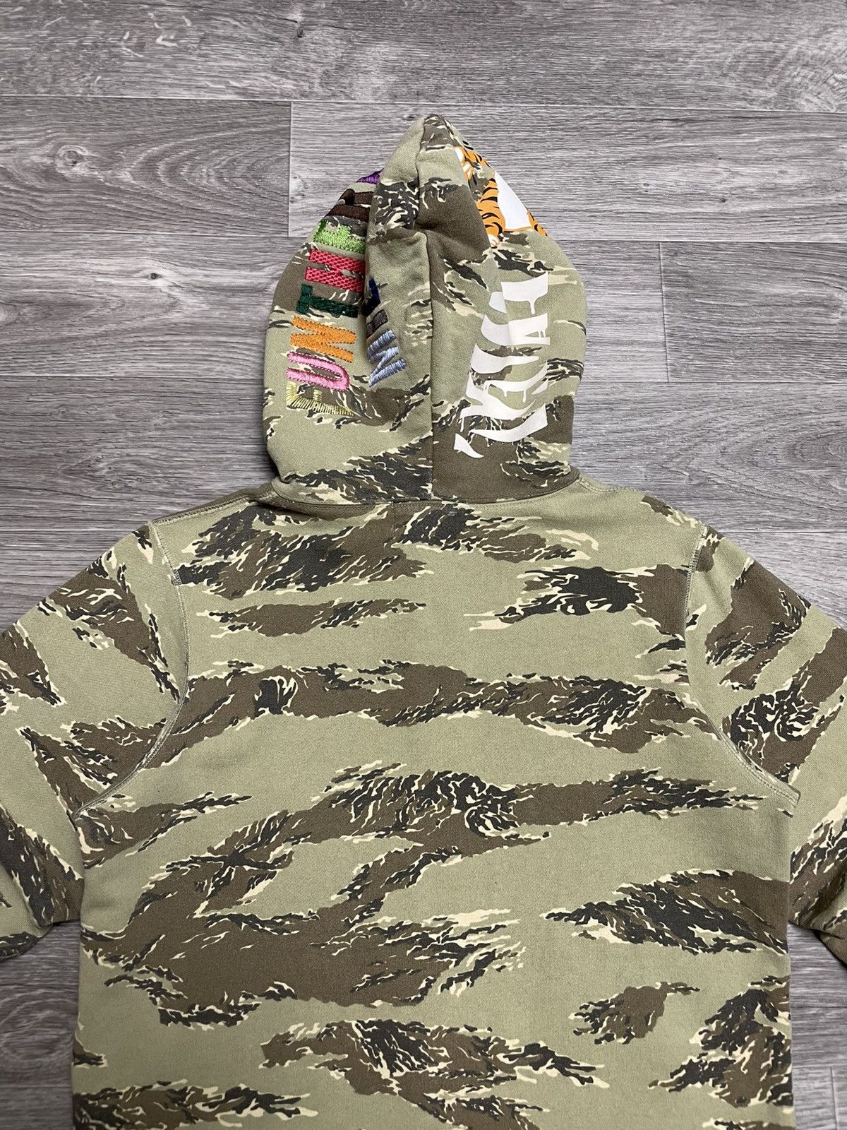 Bape BAPE Tiger Full Zip Hoodie Desert Camo A Bathing Ape Size S Size US S / EU 44-46 / 1 - 24 Thumbnail