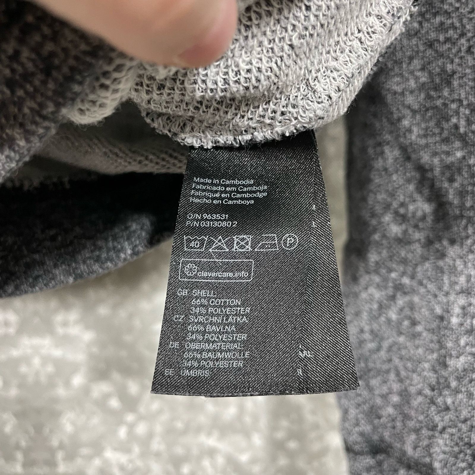 H&M H&M Gray Marled Back Zipper Cropped Sweatshirt - Size Medium Size M / US 6-8 / IT 42-44 - 5 Thumbnail