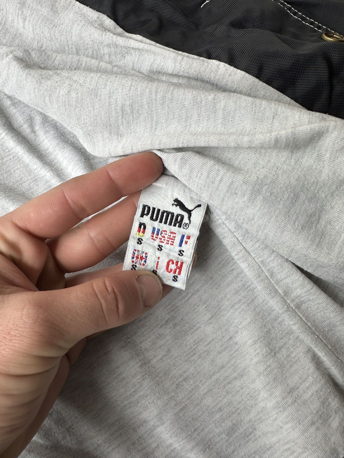Puma Vintage Puma y2k 90s Nylon Button Coach Jacket Size US S / EU 44-46 / 1 - 17 Thumbnail