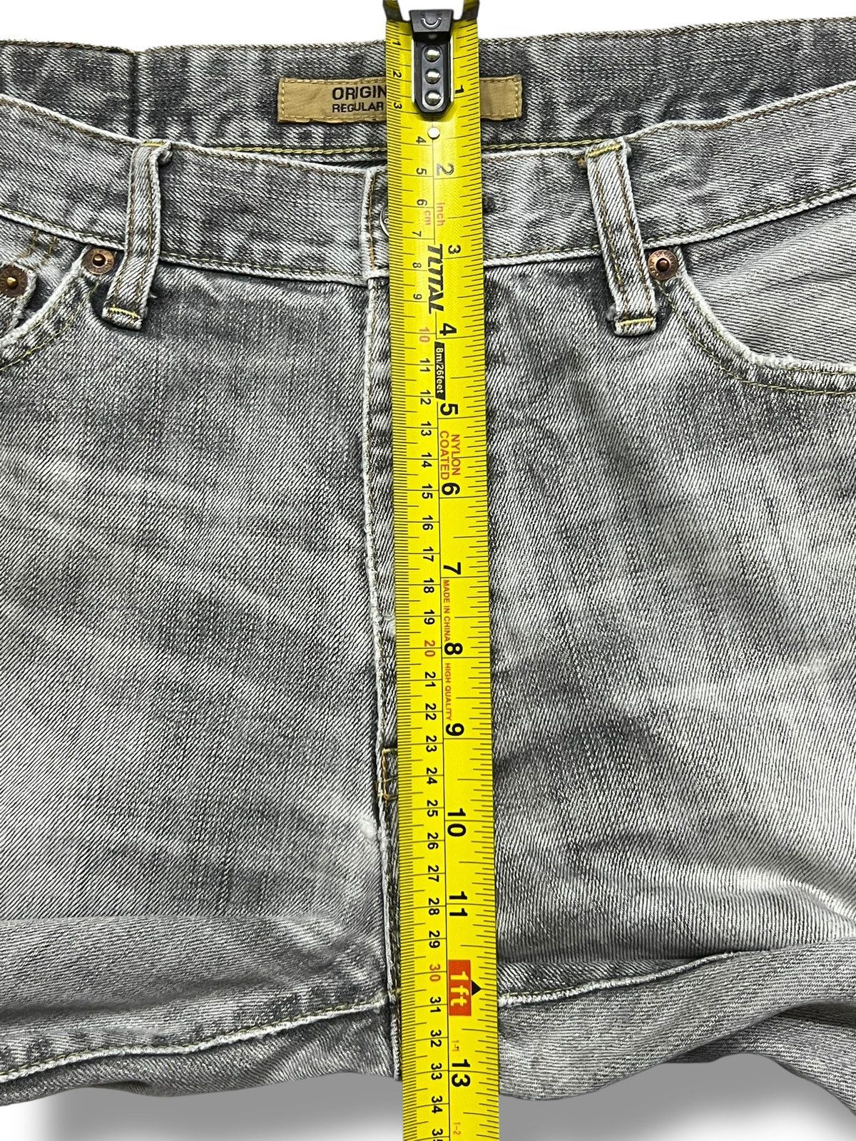 Uniqlo Vintage Uniqlo S-002 Japan - Faded Grey Wash Jeans Size US 33 - 14 Thumbnail