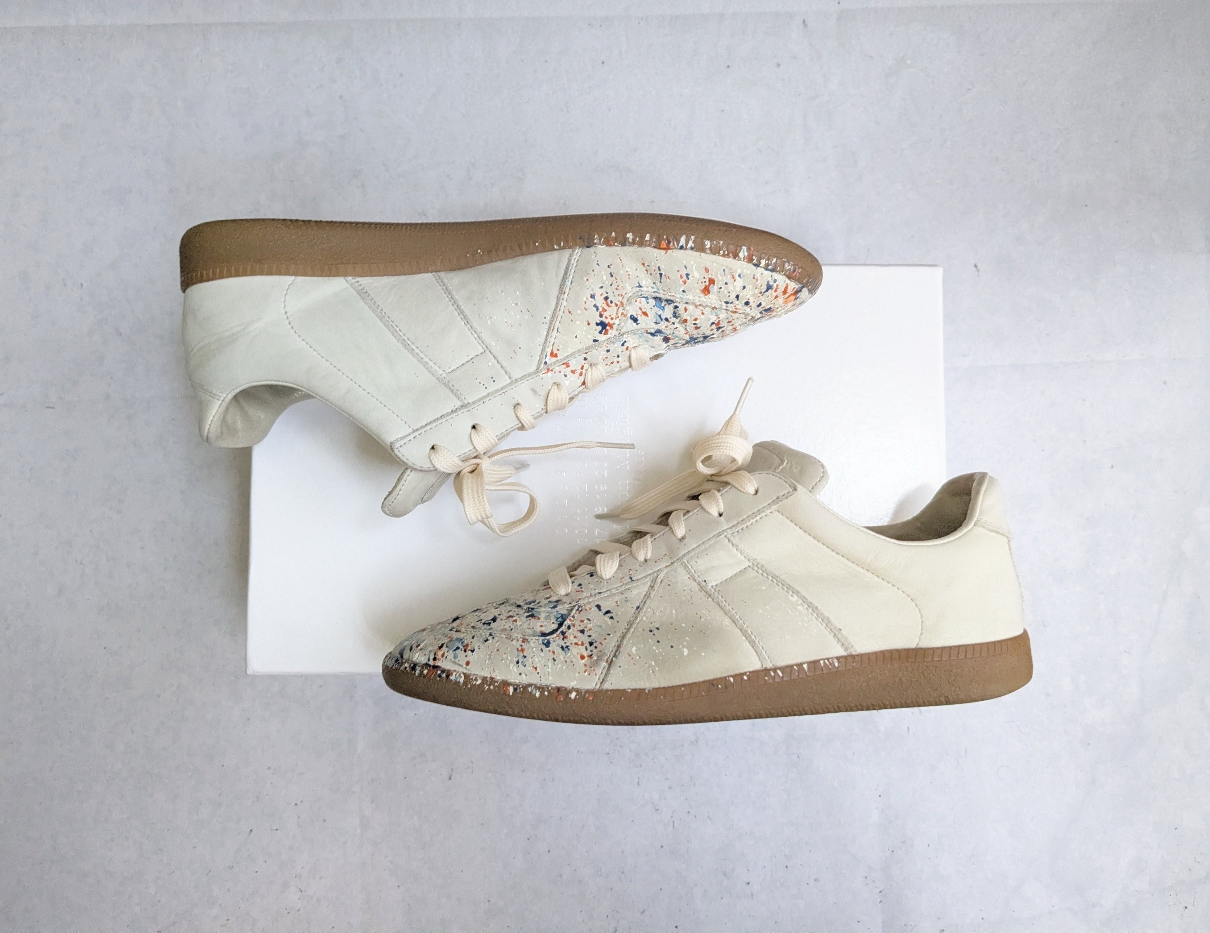 Maison Margiela Maison Margiela Replica GAT Paint Splatter 9 42 Low Tops Gum Size US 9 / EU 42 - 2 Thumbnail