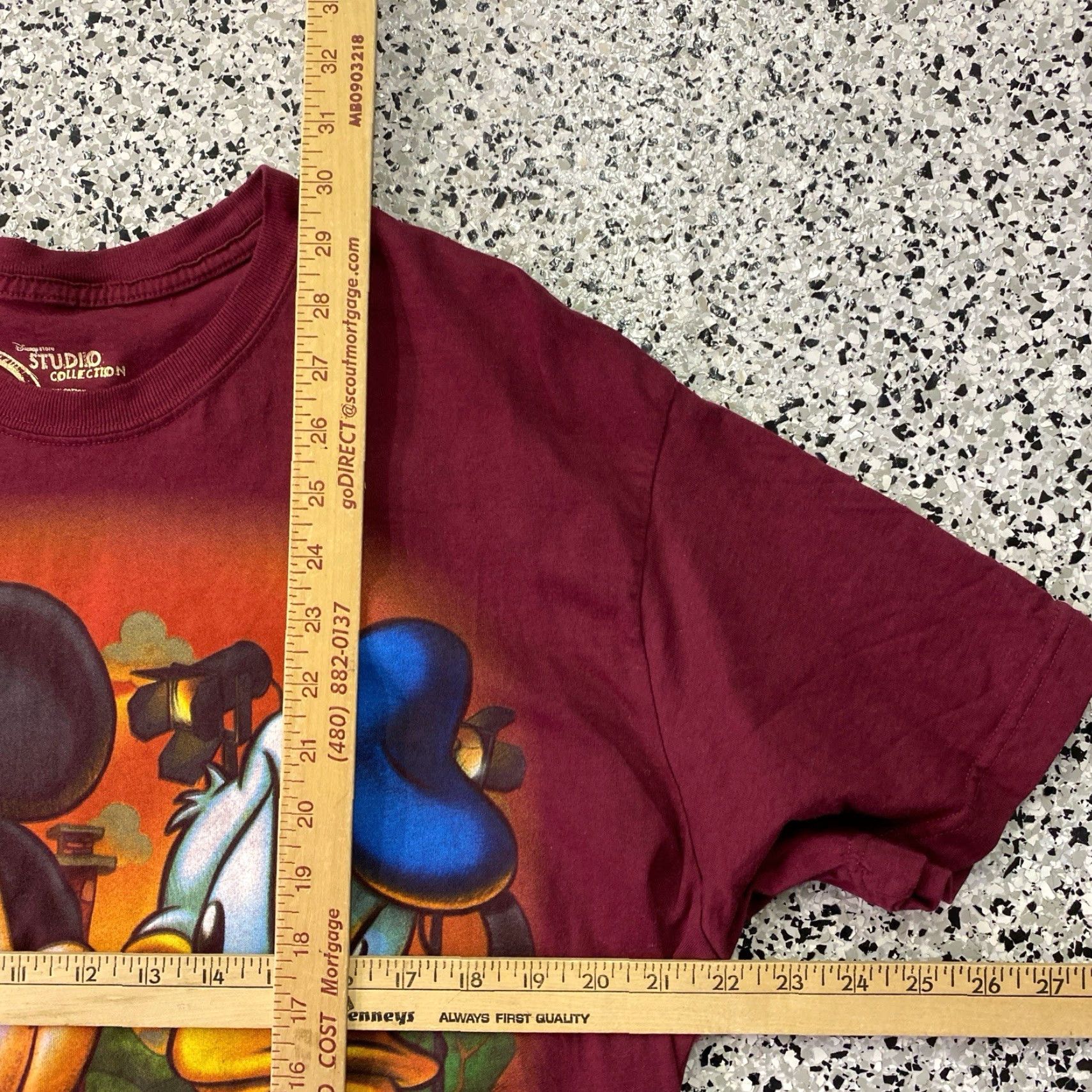 Disney VINTAGE Disney World Studio Mickey Mouse Donald Duck T Shirt Adult XL Burgundy Cotton Logo Crew Neck Short Sleeve Men Size US XL / EU 56 / 4 - 3 Thumbnail