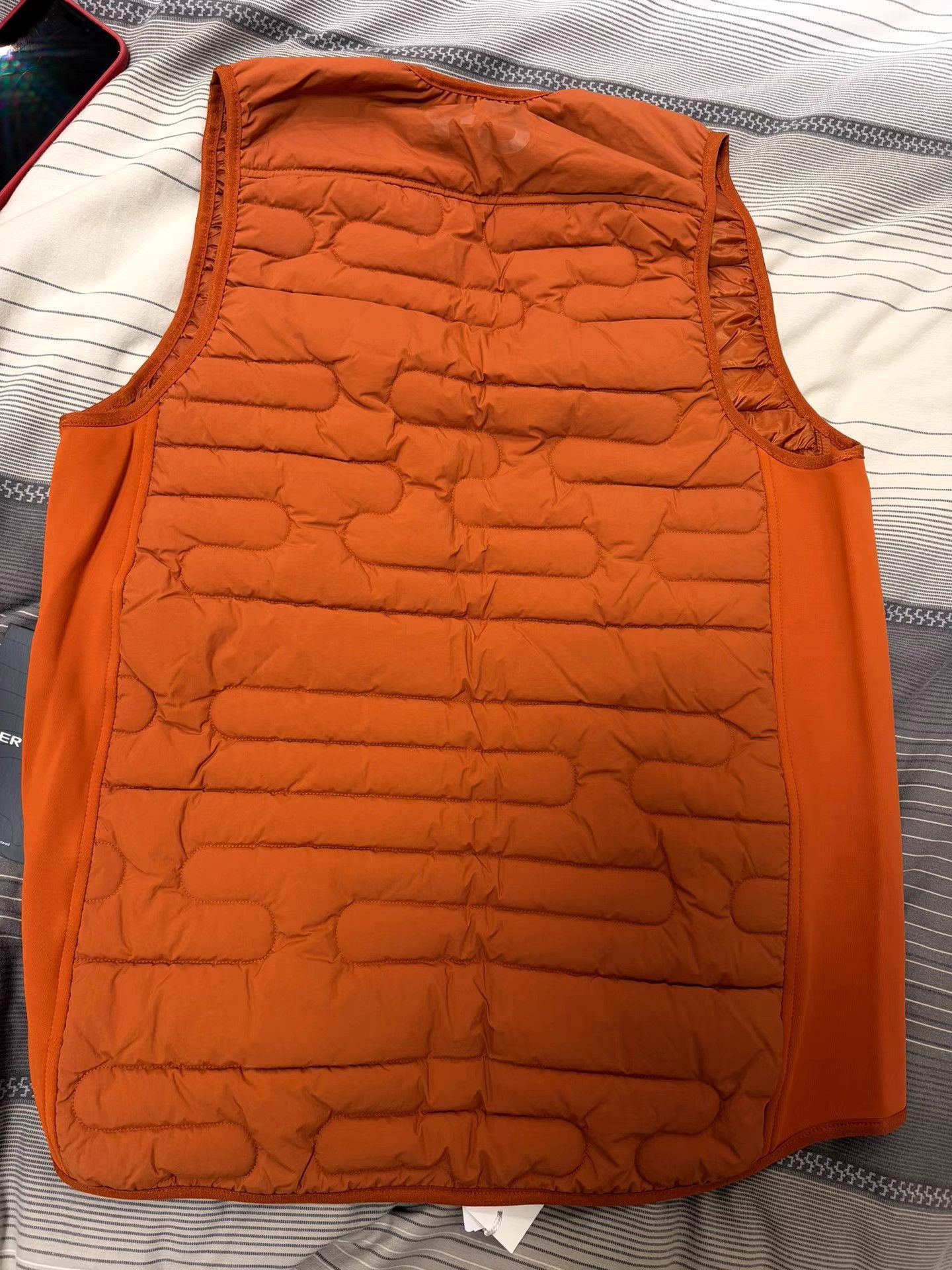 Y-3 Y-3 Solid Color Quilted Slim Fit V-Neck Gilet K8 Size US XL / EU 56 / 4 - 6 Thumbnail
